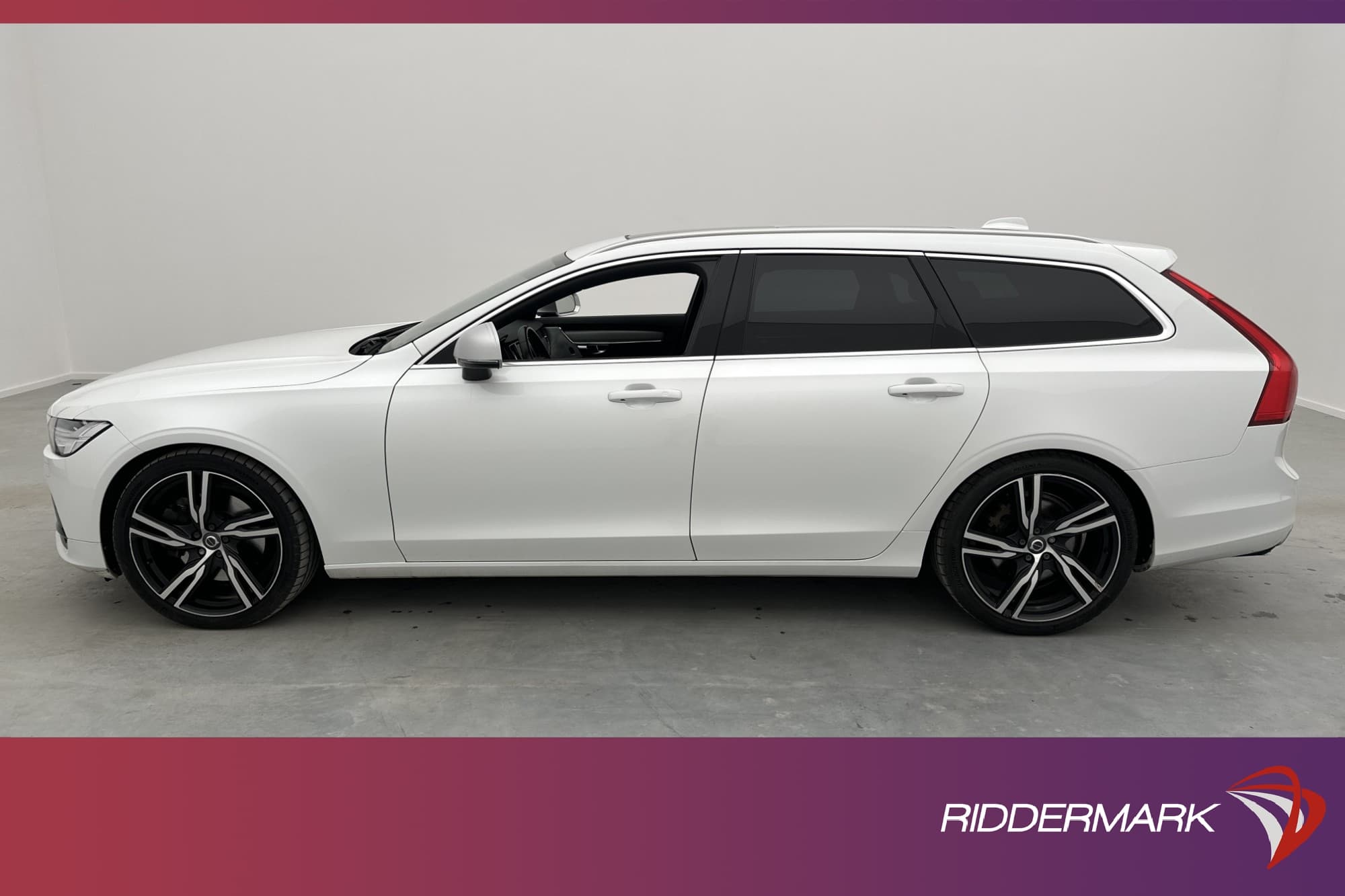 Volvo V90 D5 AWD R-Design