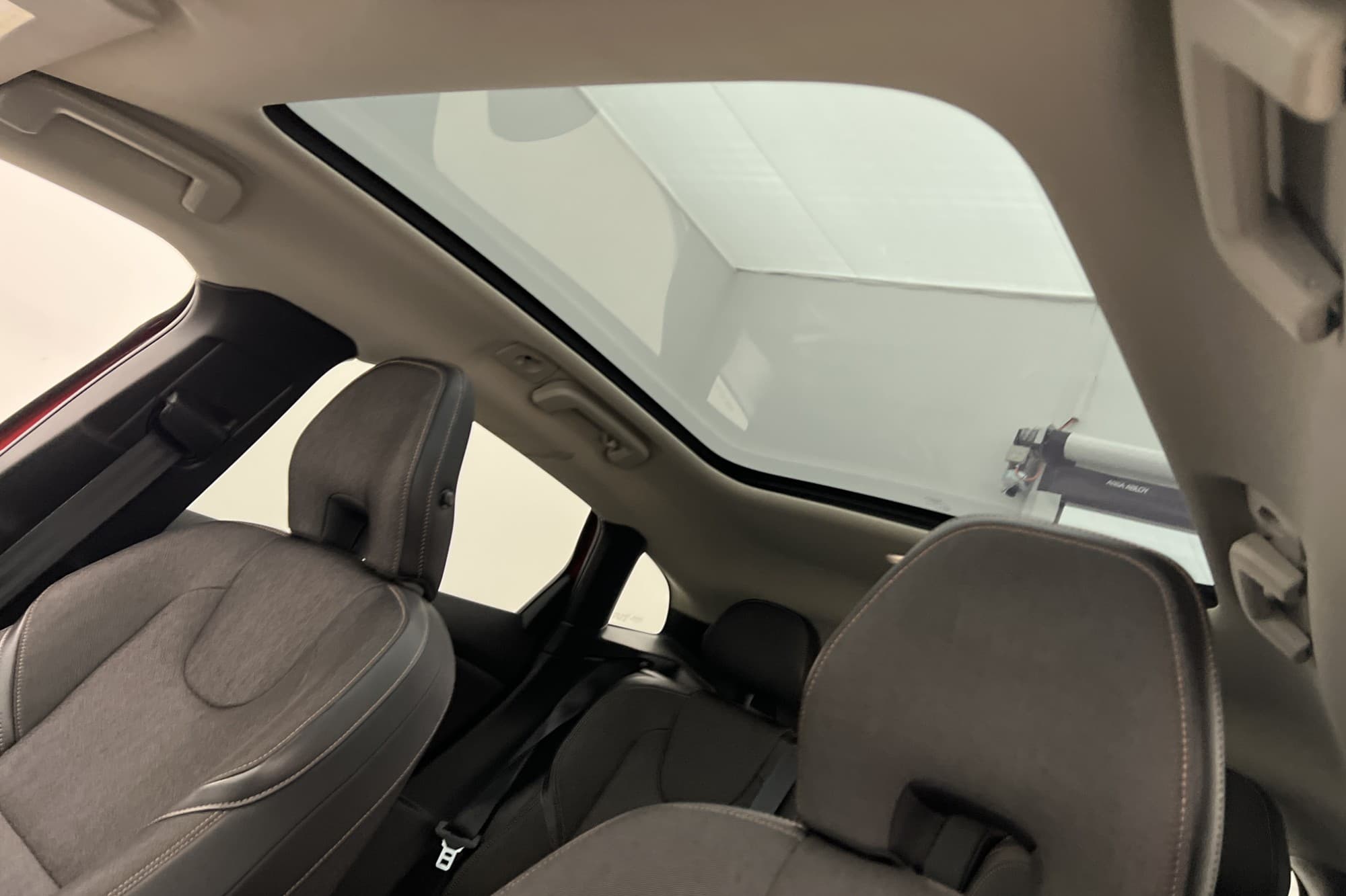 Volvo V40 Cross Country Polestar D3 177hk Momentum Pano Värm