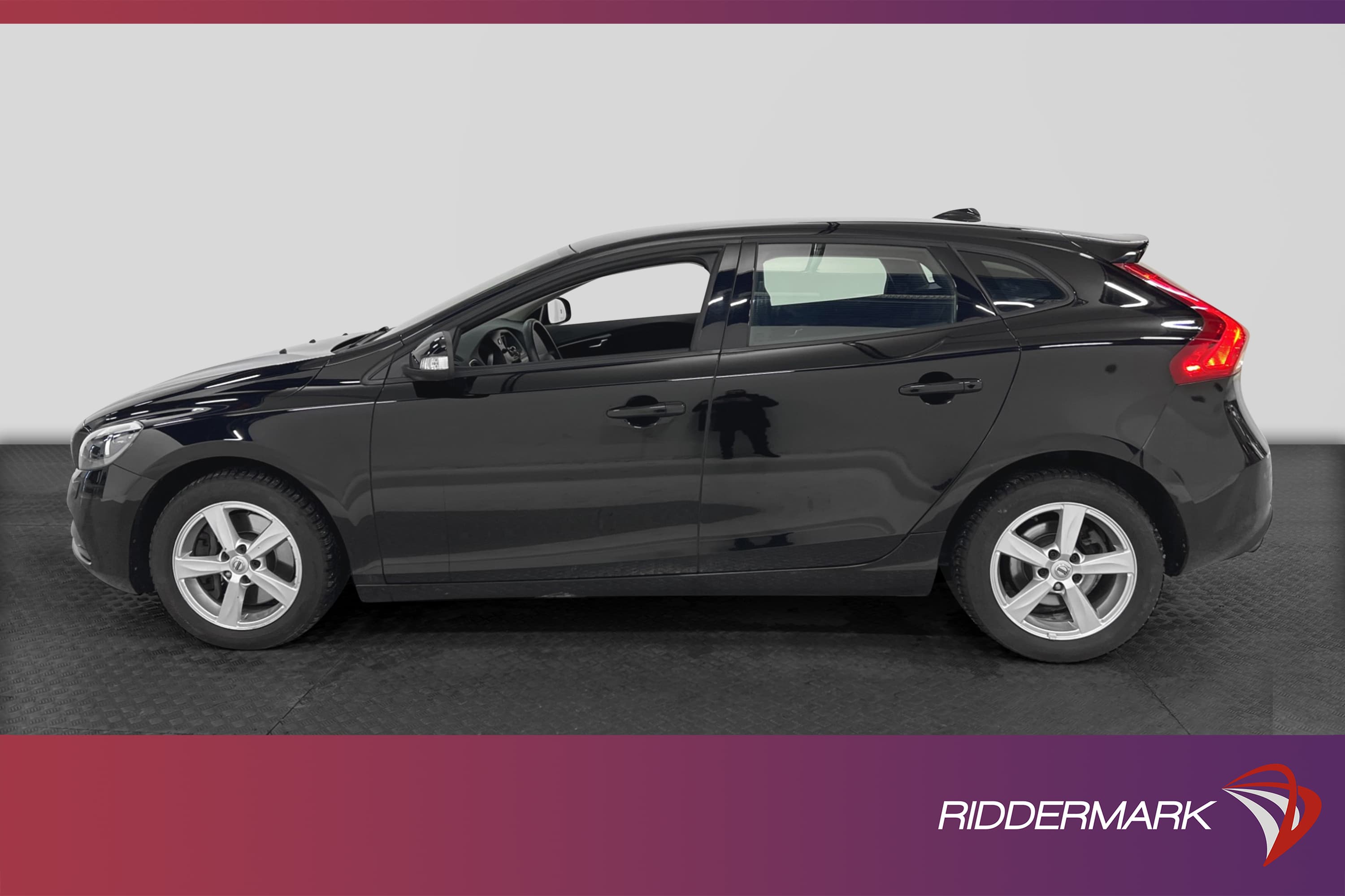 Volvo V40 T3 152hk P-Värmare VOC Nyservad 1 Brukare
