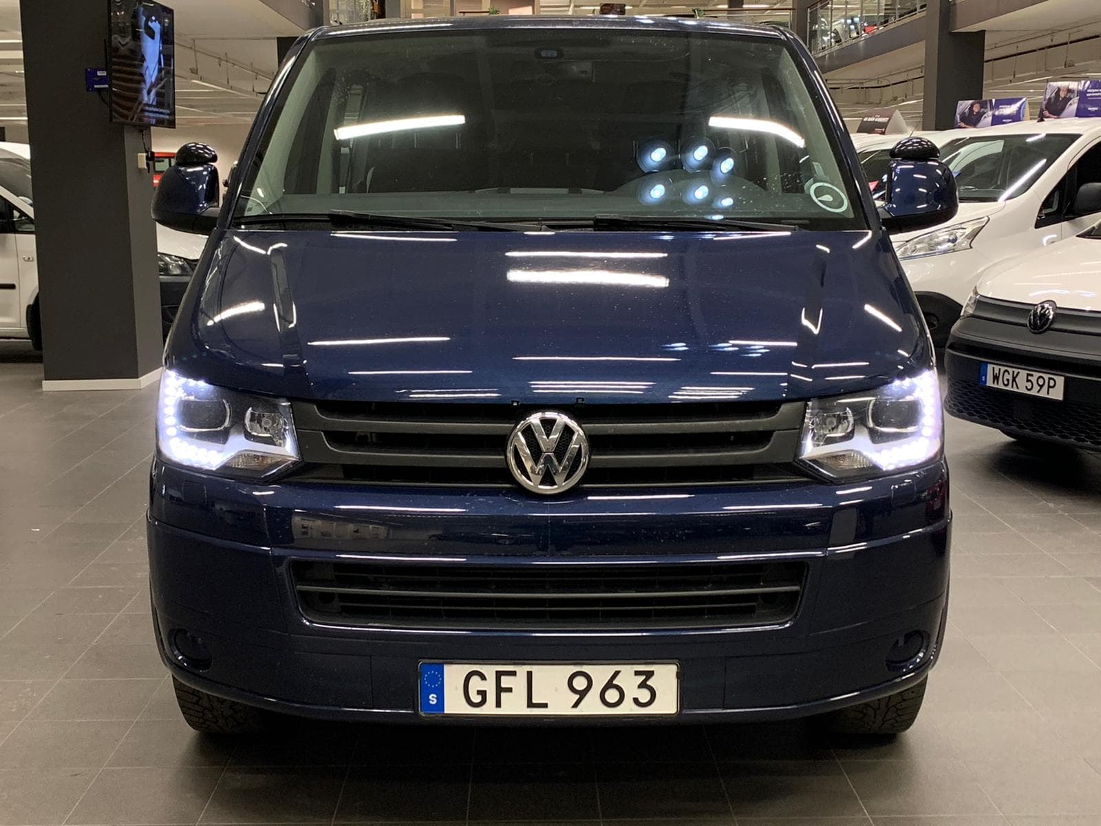 Volkswagen Transporter Kombi 2.0TDI Automat 4Motion Värmare
