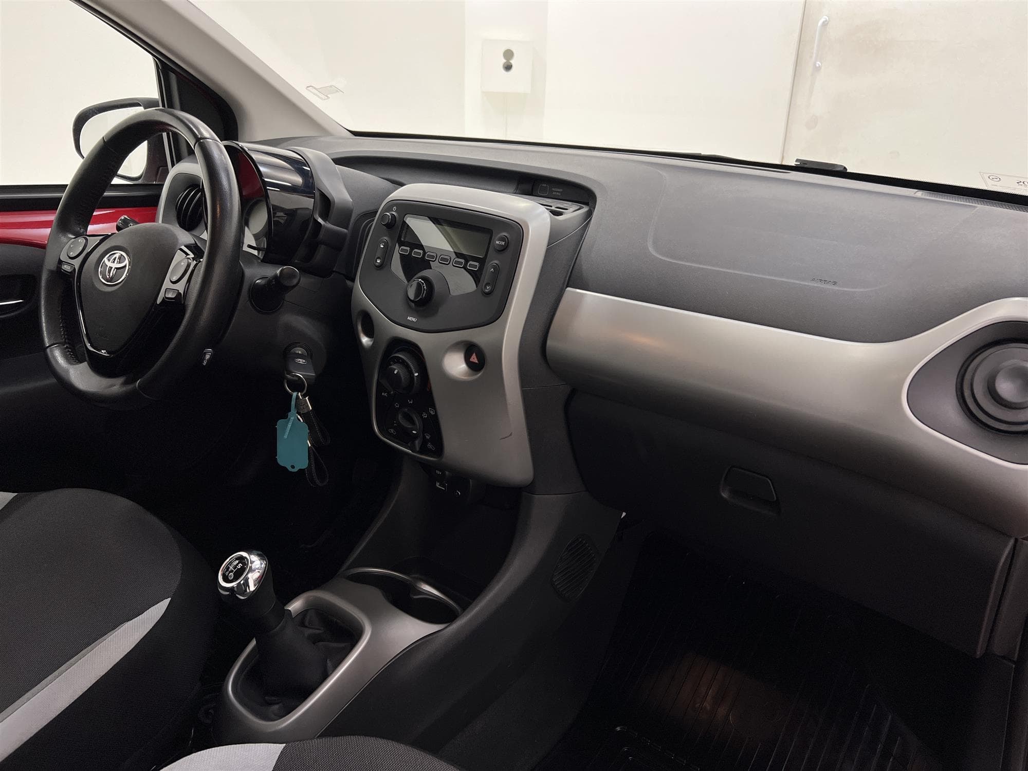 Toyota Aygo 1.0 VVT-i 69hk  Välservad Lane Assist 0,43L/mil