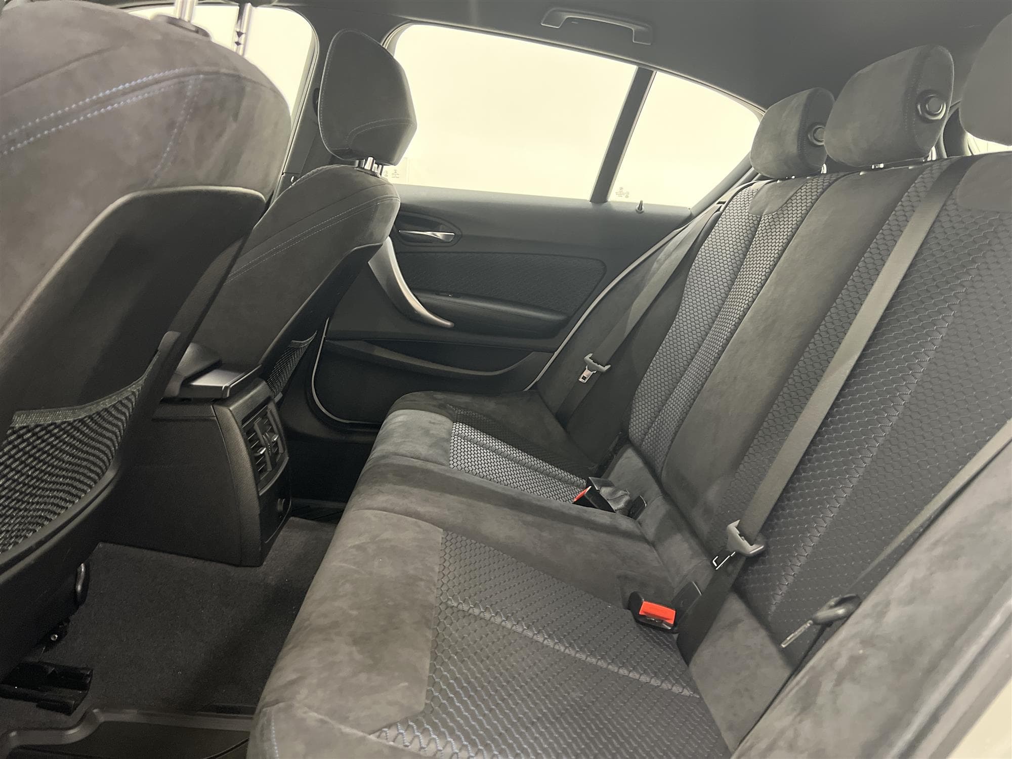 BMW 118i 136hk M-Sport Sensorer Rattvärme Välservad