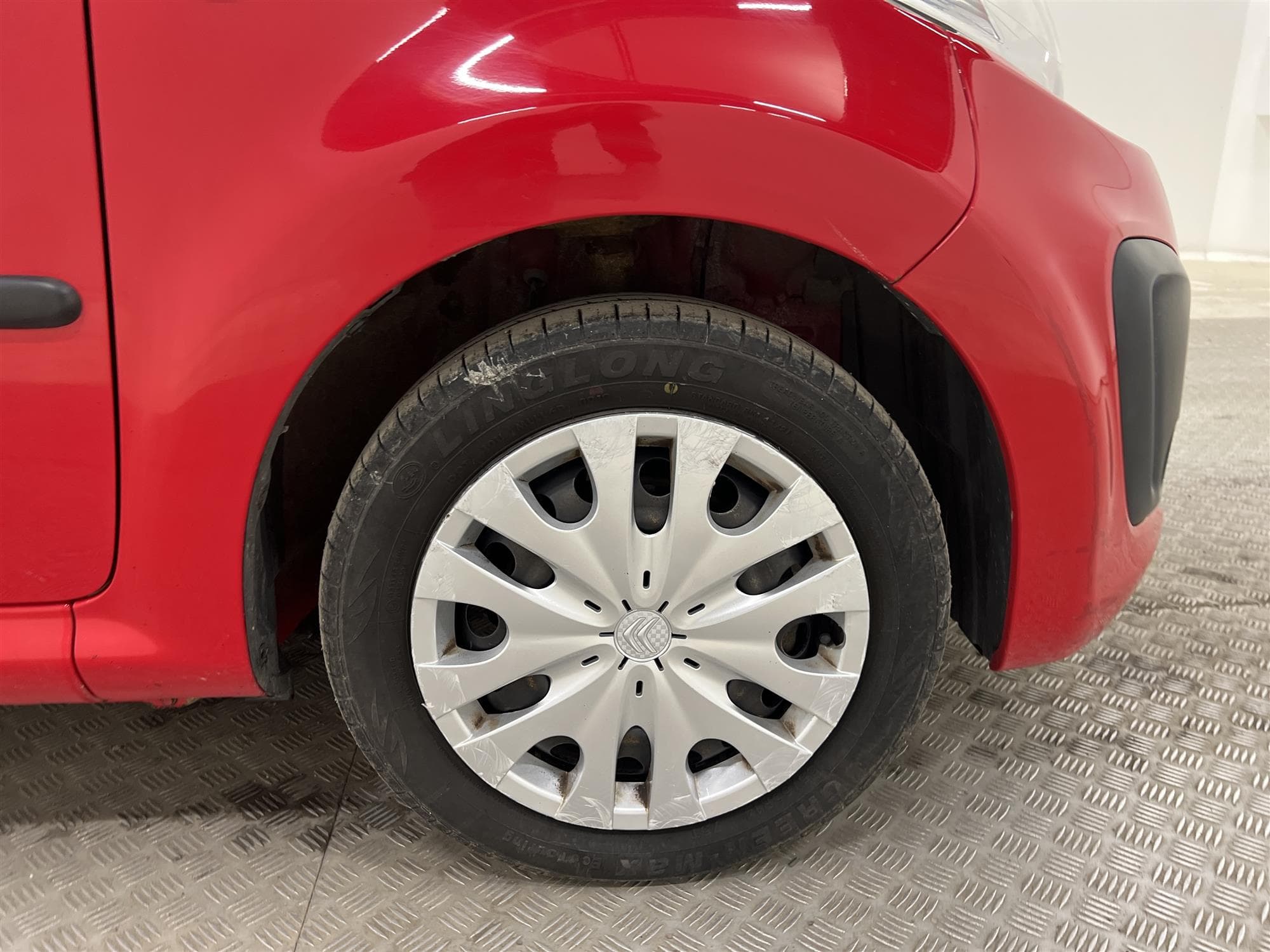 Citroën C1 5-dörrar 1.0 69hk Låg Skatt Nyservad 0,43l/mil