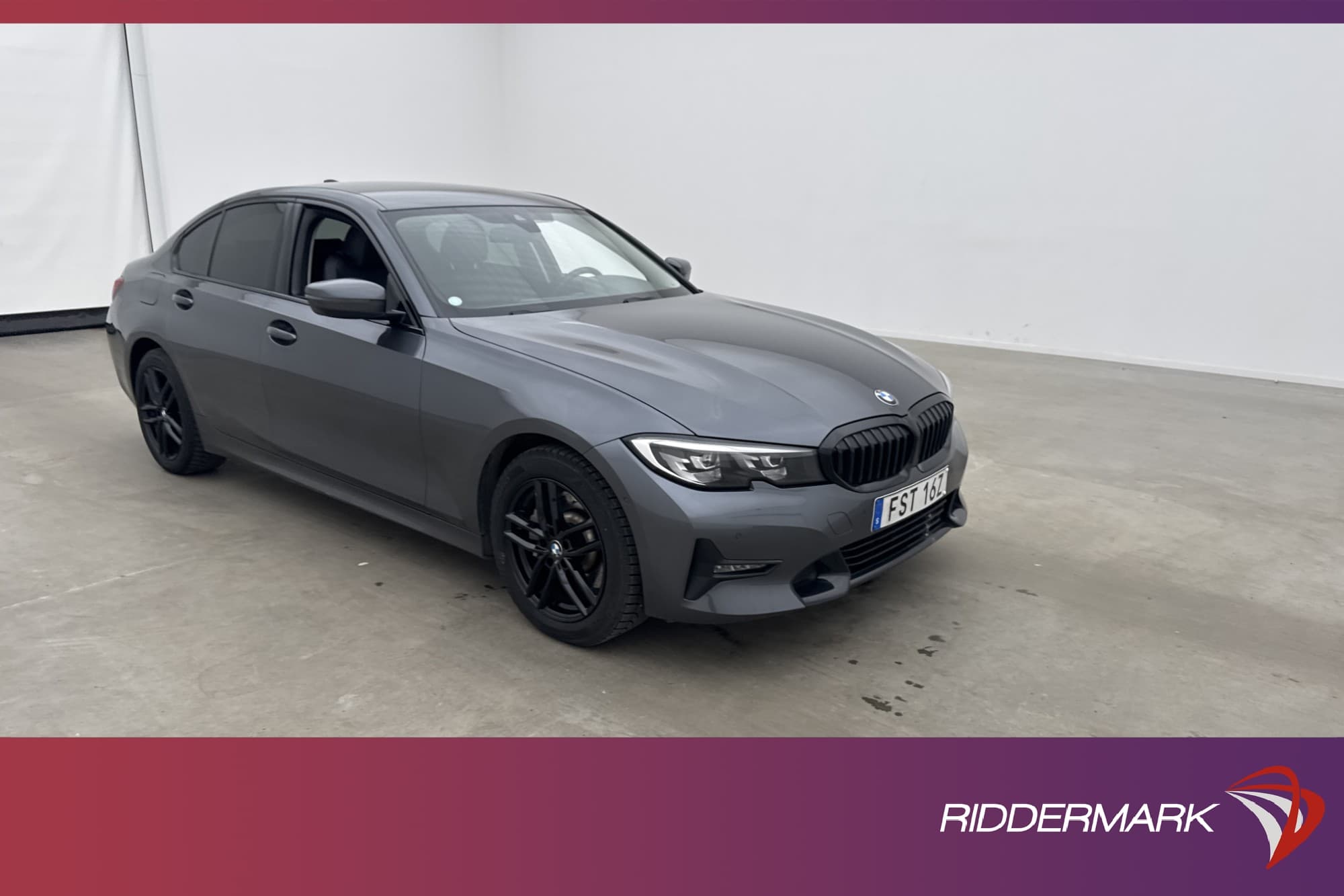 BMW 330e 292hk