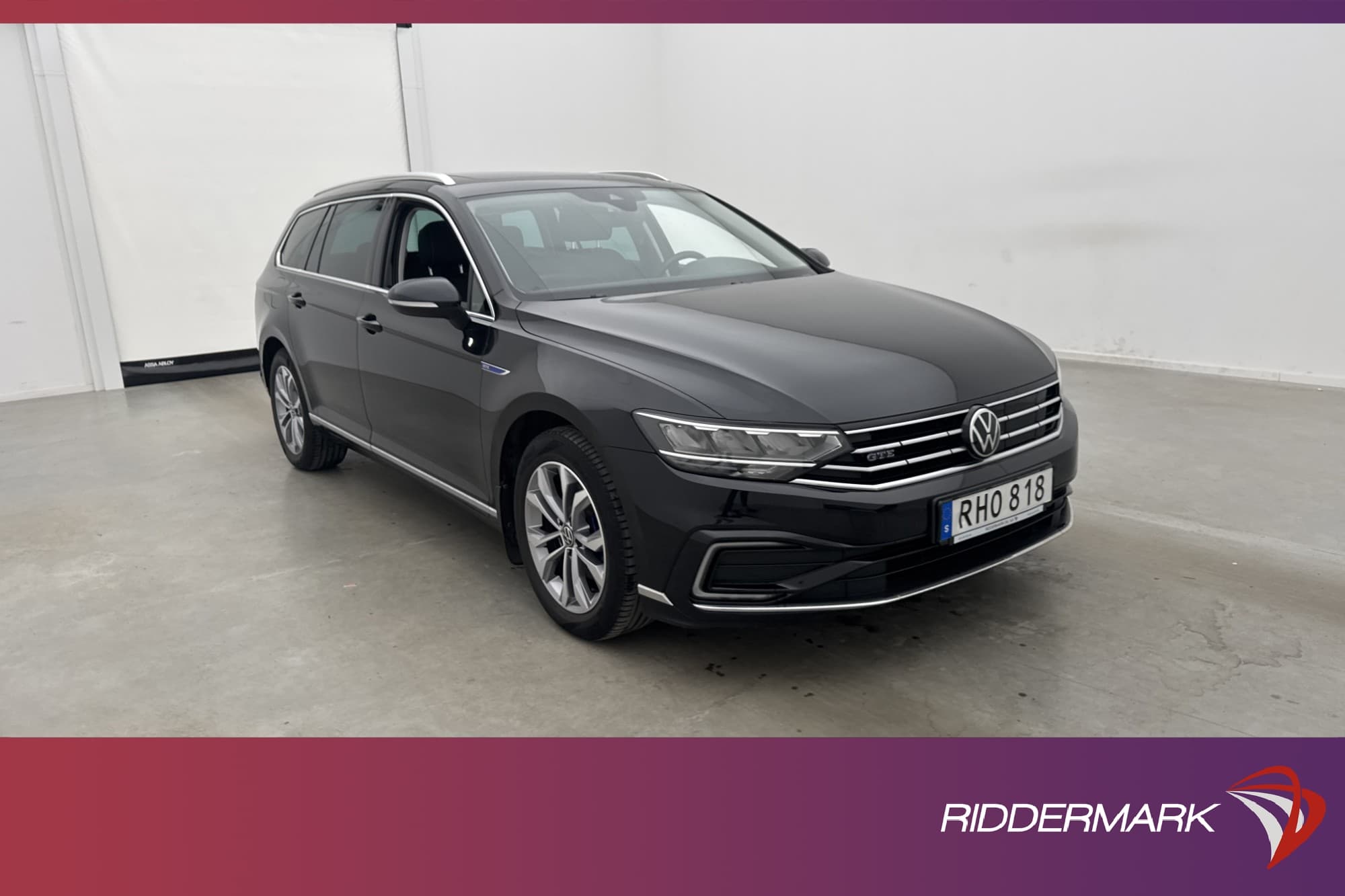 Volkswagen Passat GTE 218hk