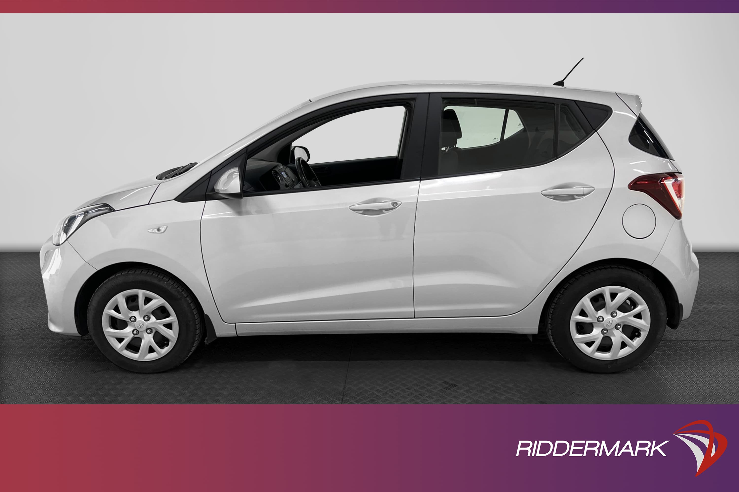 Hyundai i10 1.0 Blue 67hk
