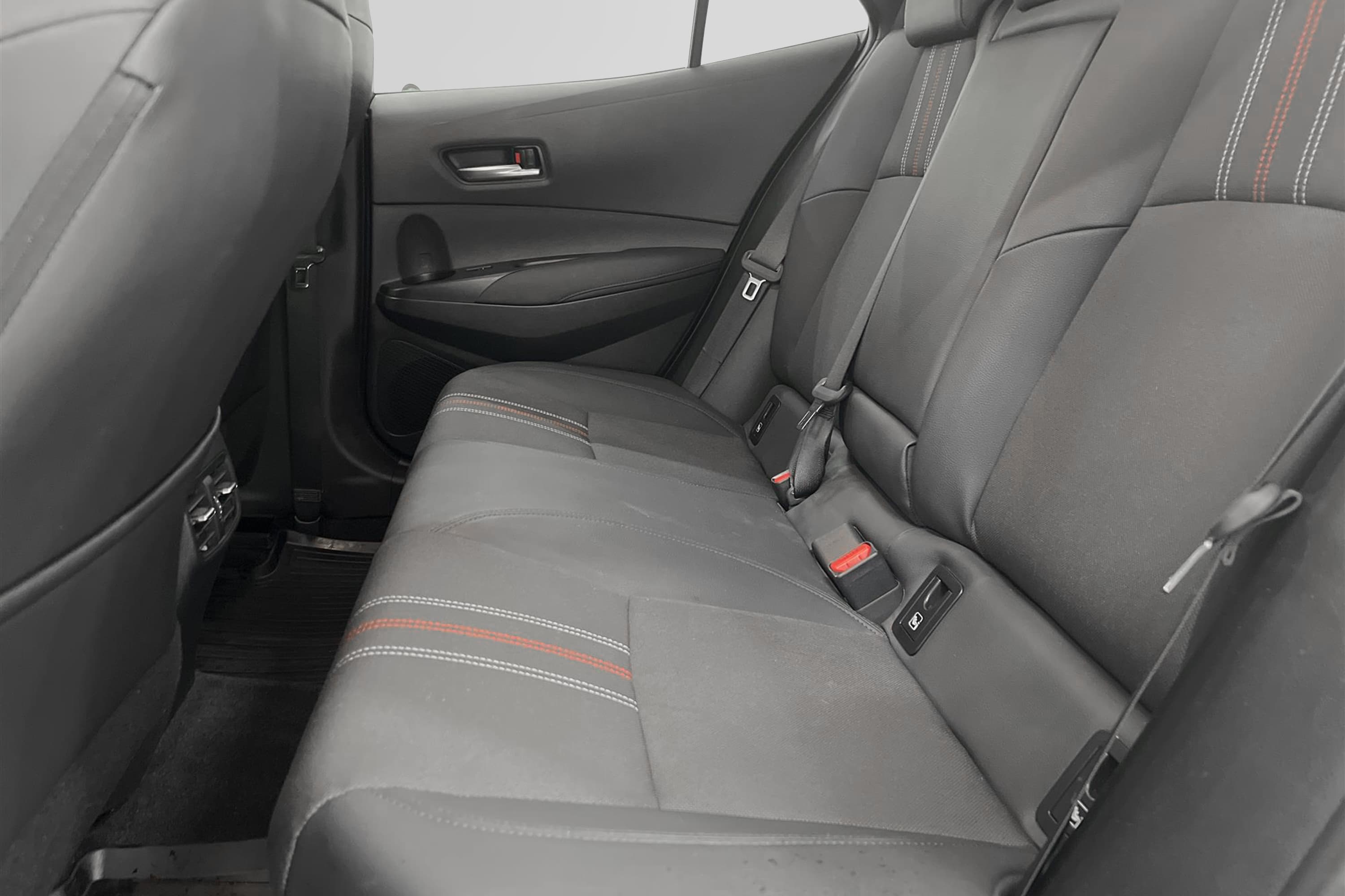 Toyota Corolla Hybrid e-CVT 184hk  GR Sports Navi B-Kam HUD