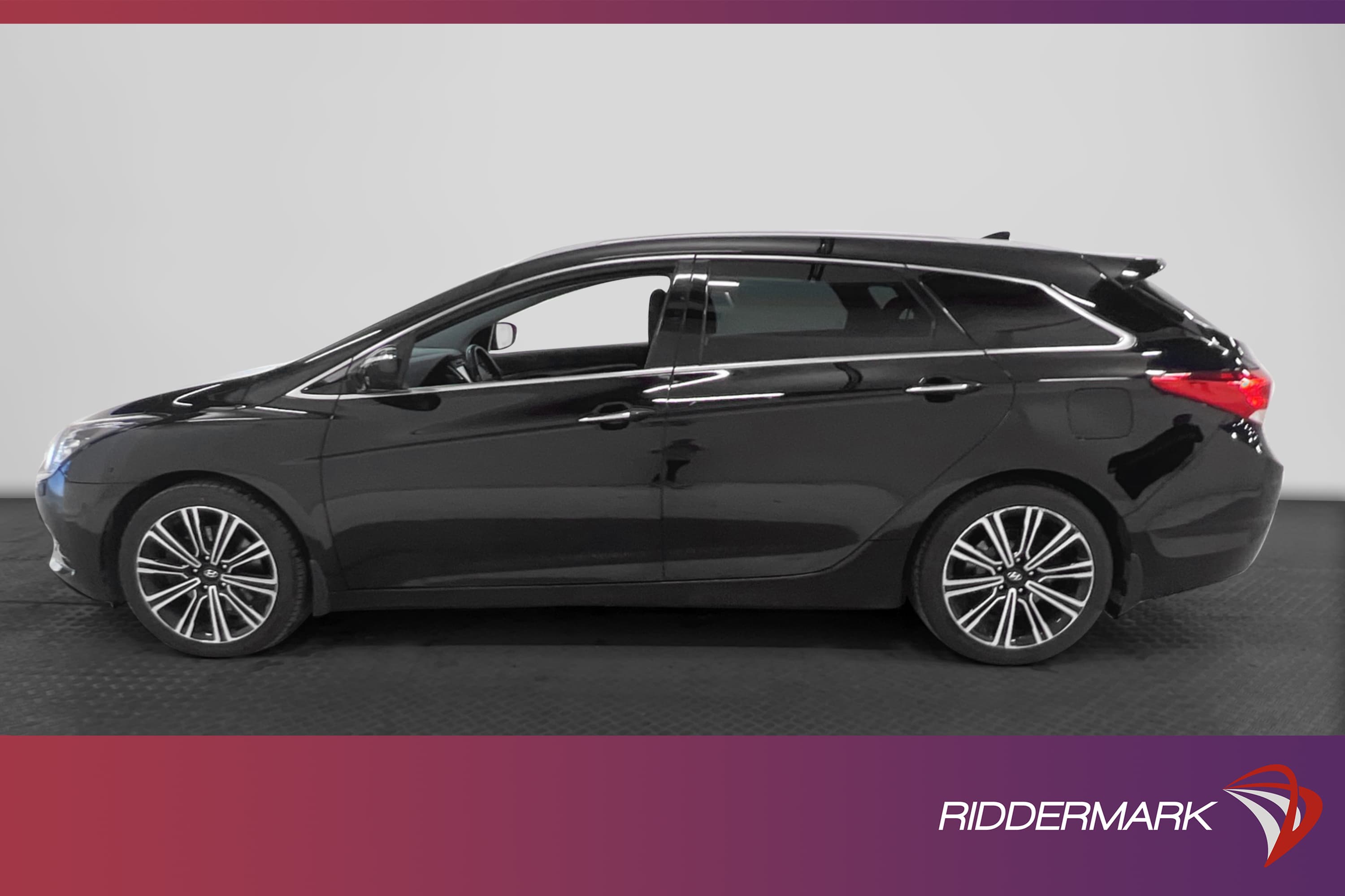 Hyundai i40cw 1.7 CRDi 141hk Drag Pano LED Skinn Backkamera
