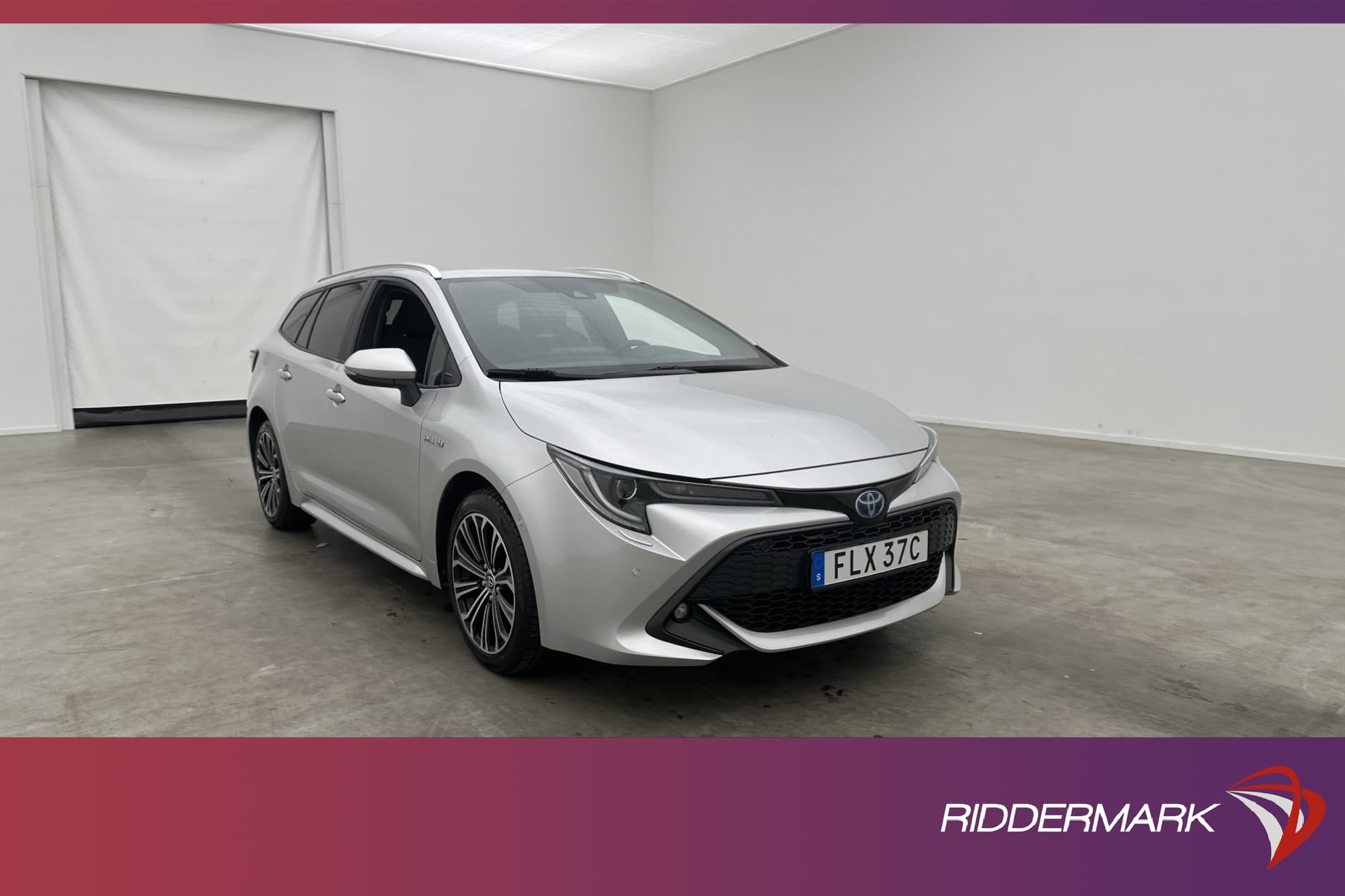 Toyota Corolla Touring Hybrid 122hk