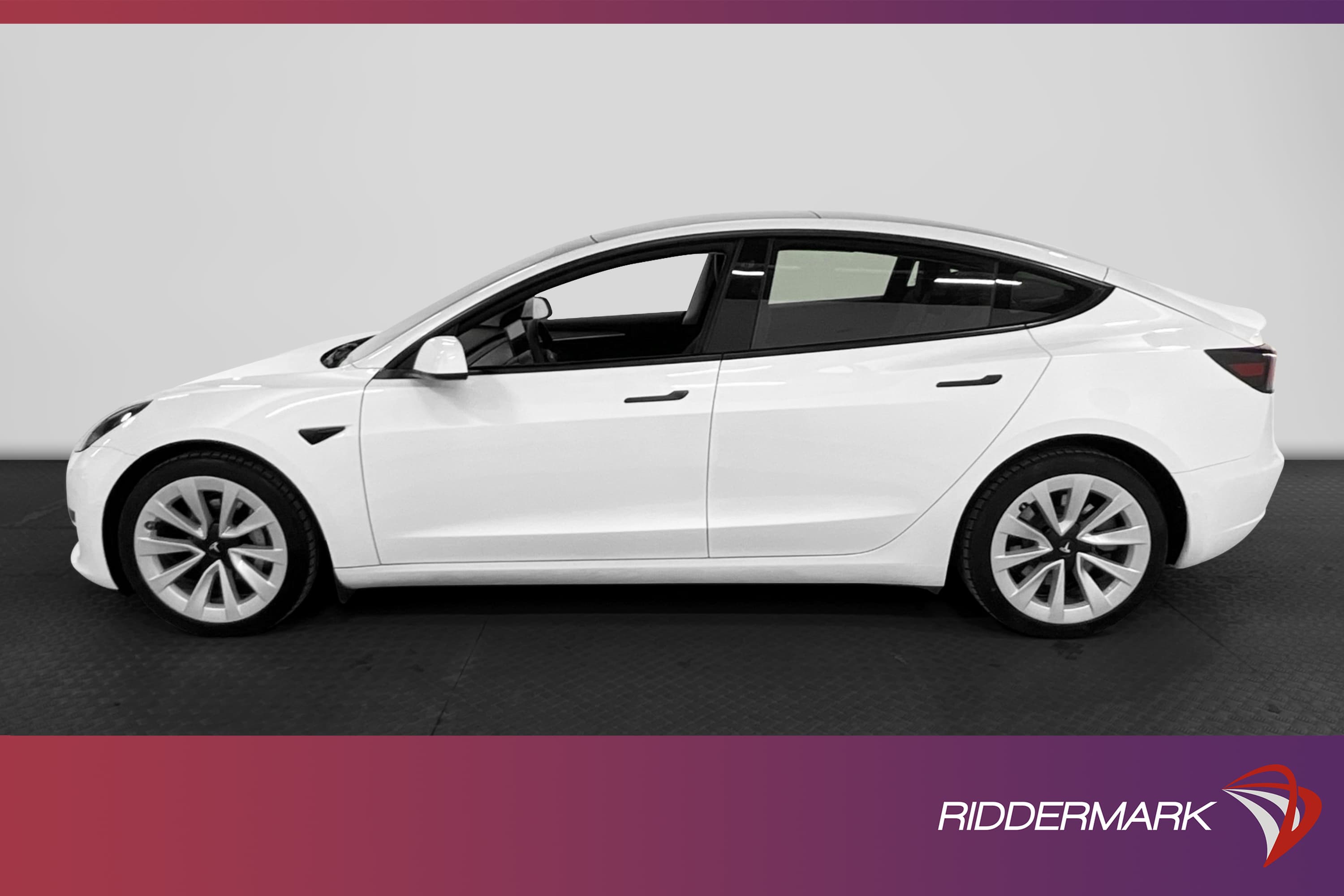 Tesla Model 3 Standard Range 325hk