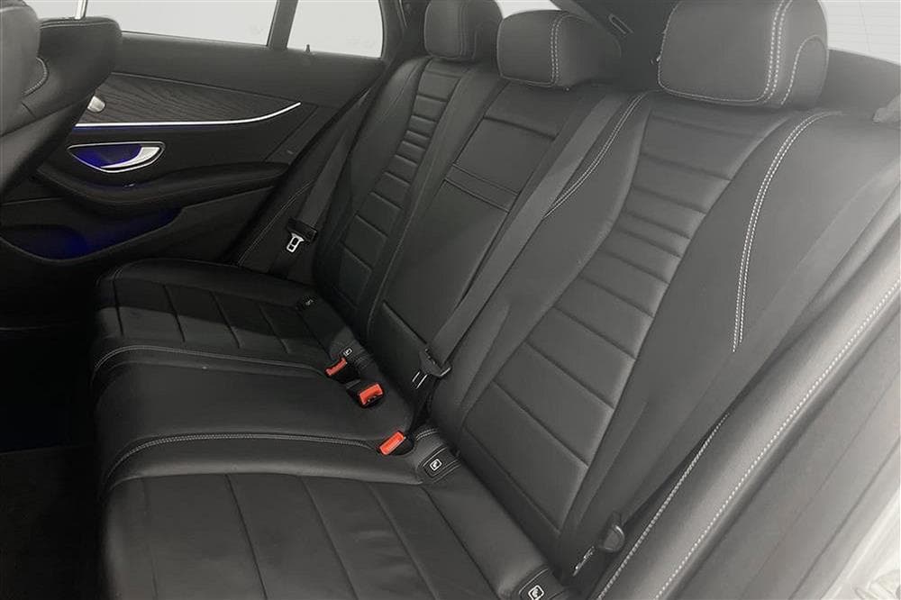 Mercedes-Benz E 220 d 4M All-T D-värm Burmester 360° Skinninteriör