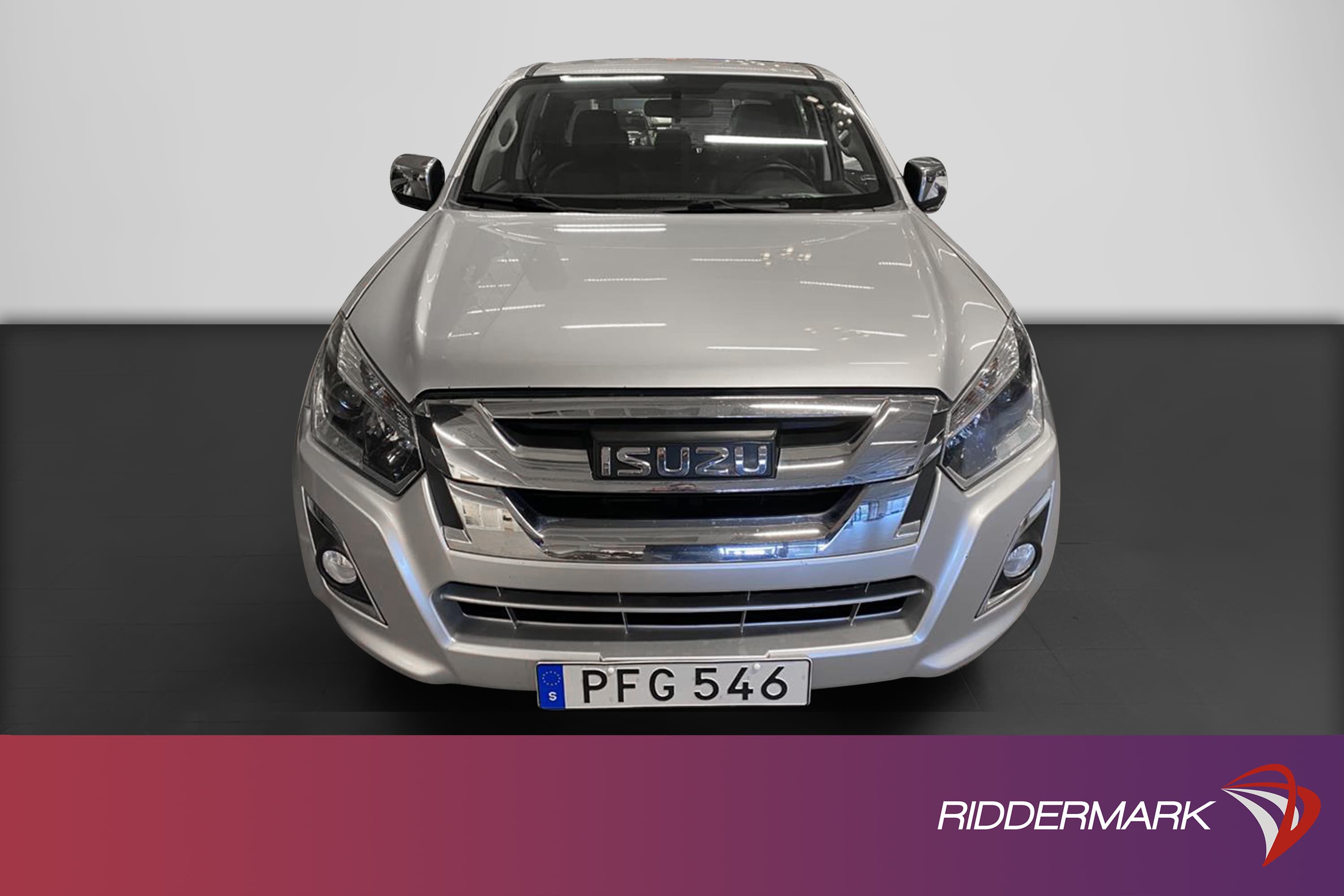 Isuzu D-MAX 1.9 DDI 4WD Automat Kamera Dragkrok Moms exteriör