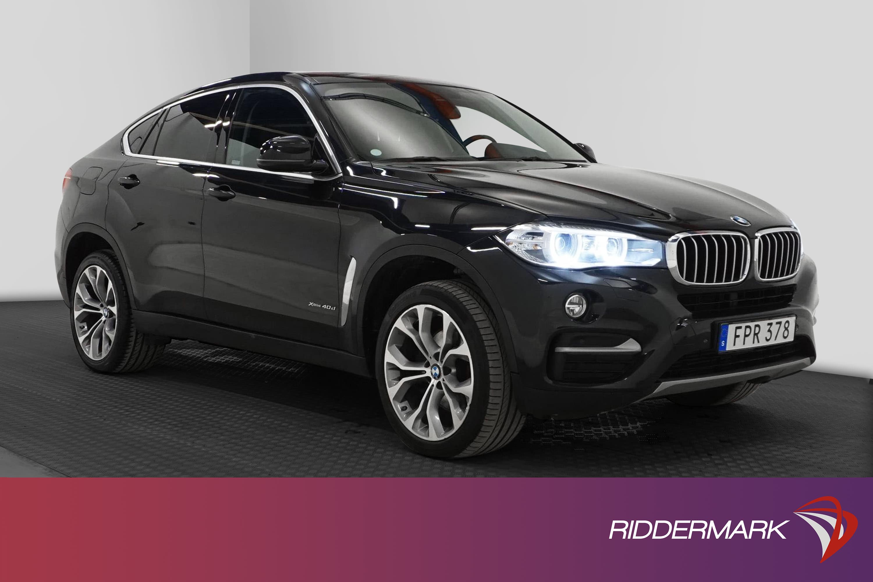 BMW X6 xDrive40d 313hk Taklucka Navi H/K Dragkrok HUD D-Värm