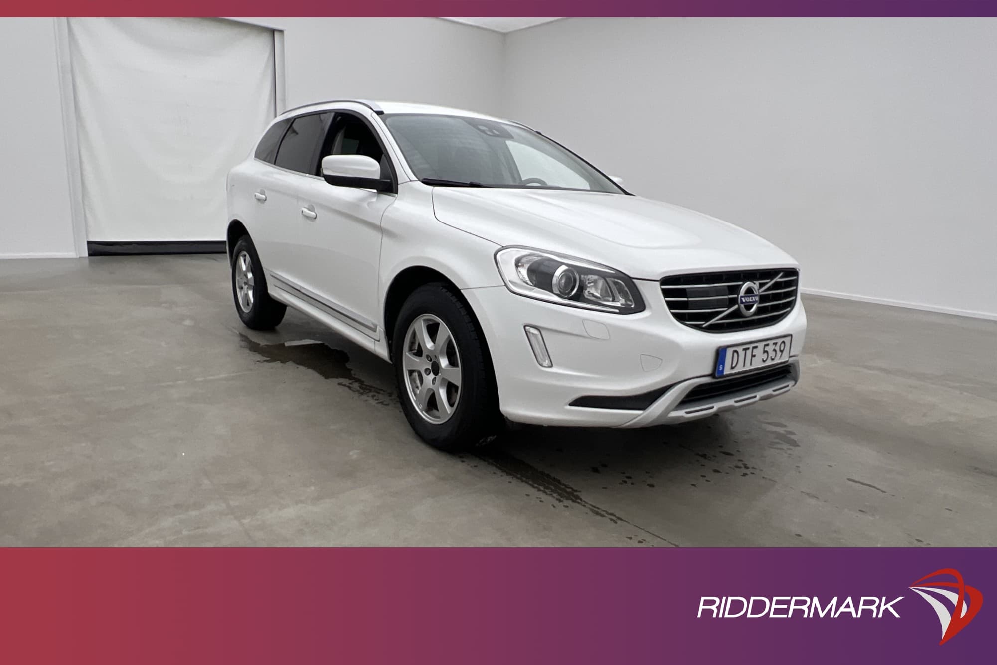 Volvo XC60 D4 AWD Summum Classic VOC Värmare BLIS Skinn