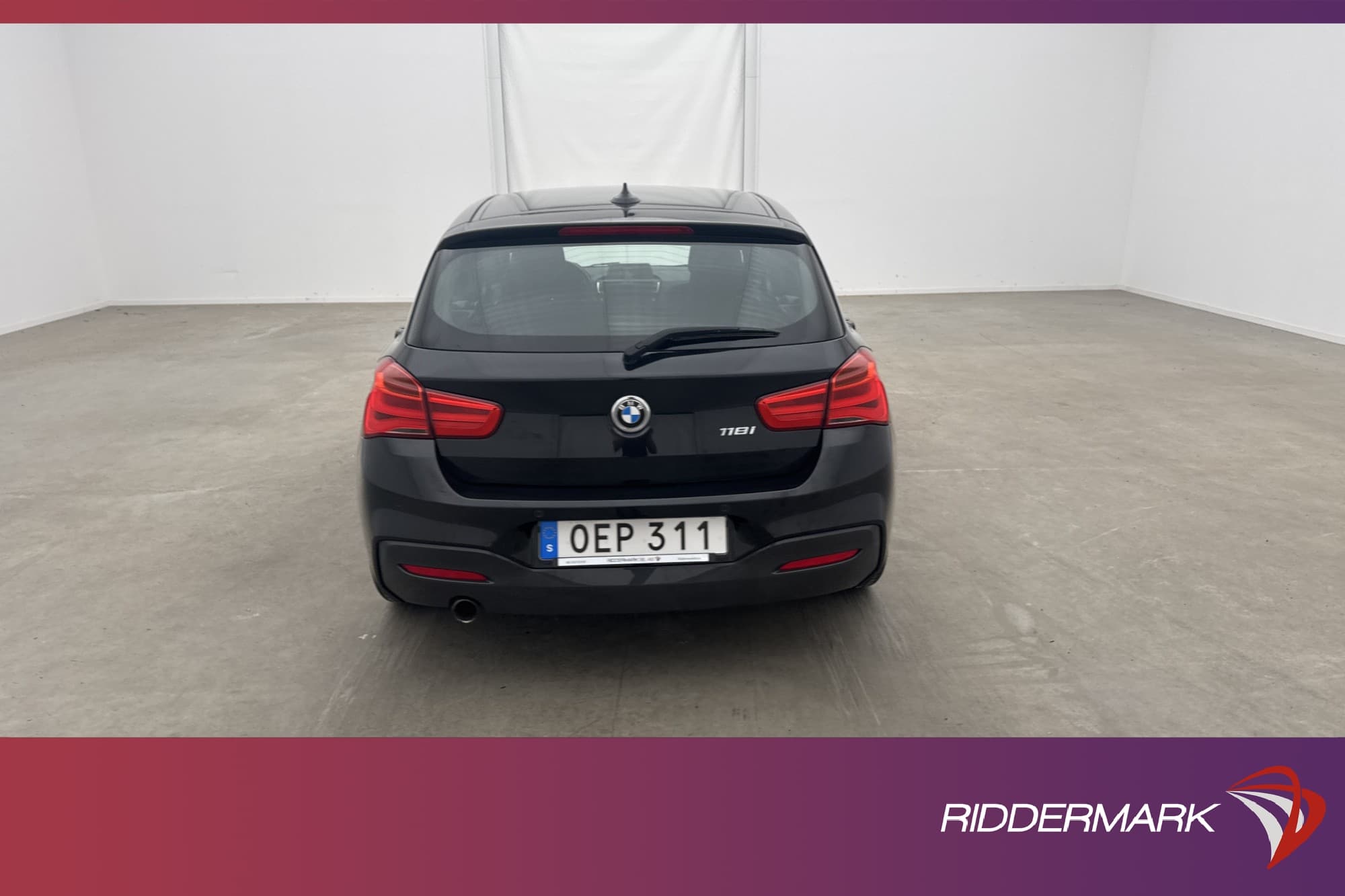 BMW 118i 136hk M Sport LED PDC 624kr Årsskatt 0,53L/mil