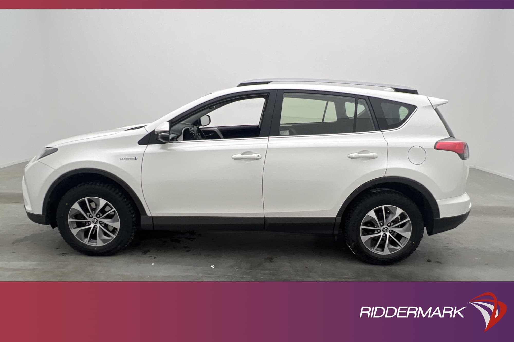 Toyota RAV4 Hybrid 197hk i-AWD Active