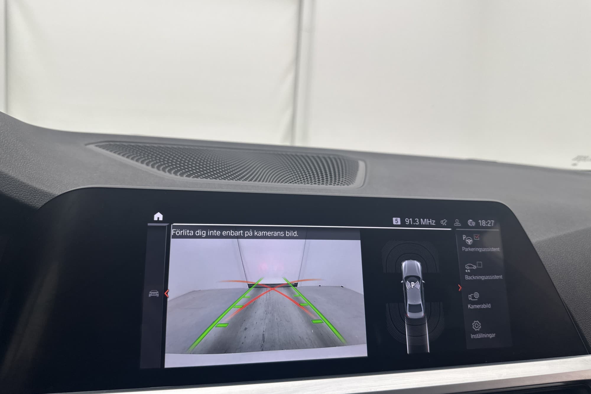 BMW 330e Sedan 292hk M Sport Head-up Kamera HiFi Värmare GPS