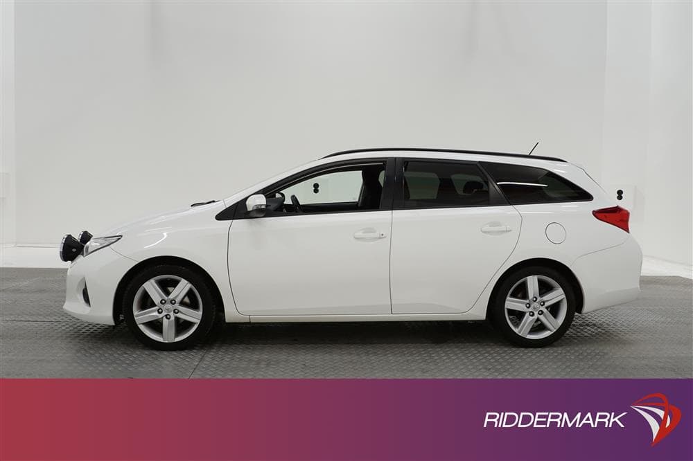 Toyota Auris Touring 1.6 Valvematic 132hk