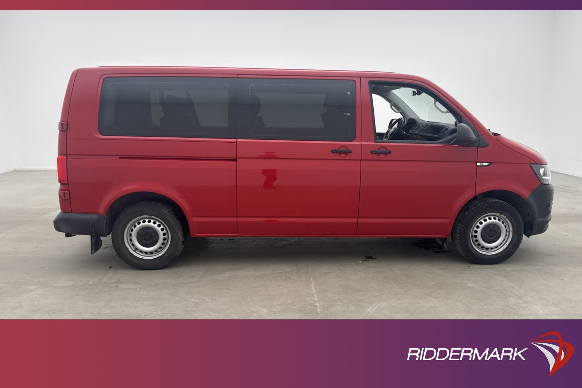 Volkswagen Caravelle Lång 2.0TDI M-Värmare PDC 9-Sits Moms