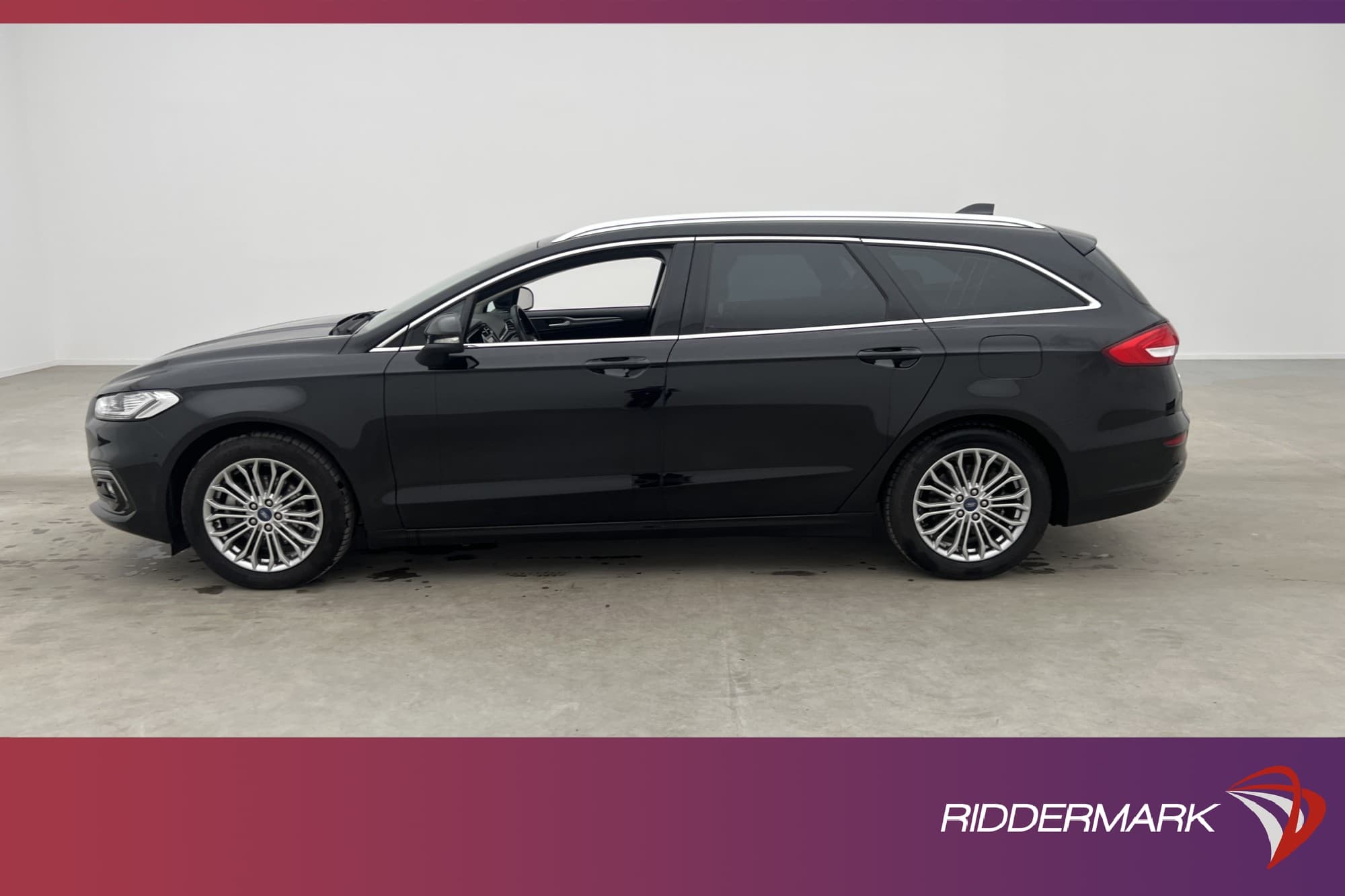 Ford Mondeo Hybrid E-CVT 187hk
