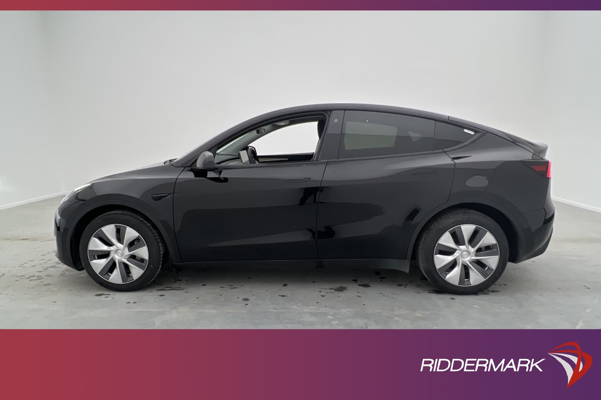 Tesla Model Y Long Range AWD 345hk