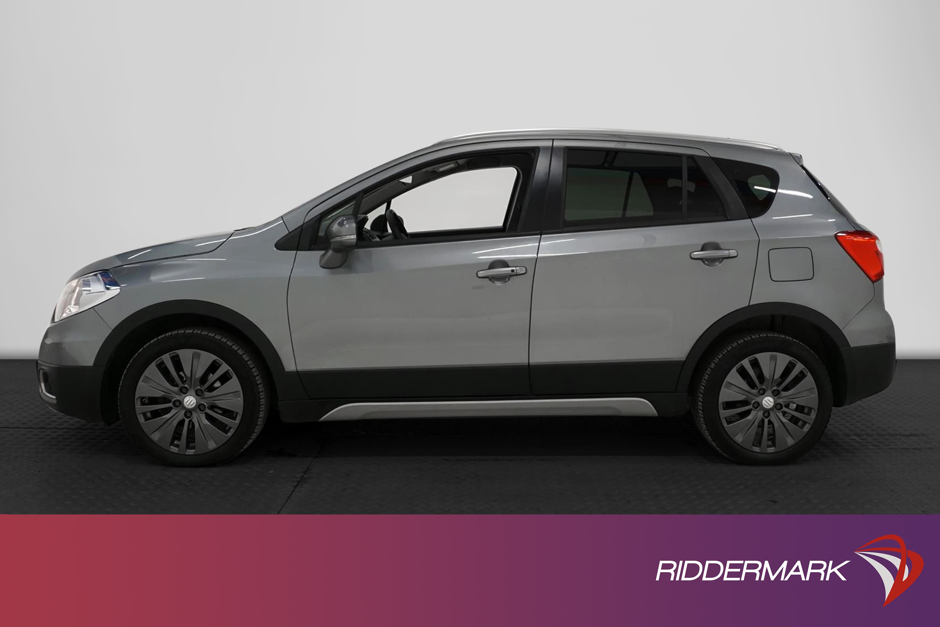 Suzuki SX4 S-Cross 1.6 VVT Allgrip 120hk AWD Kamera Navi 