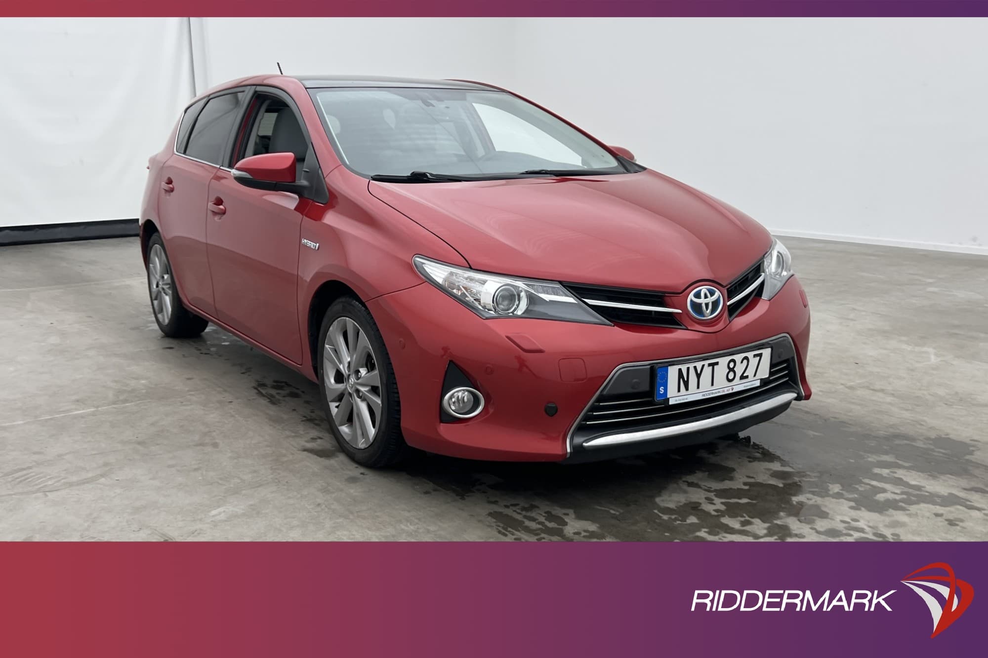 Toyota Auris Hybrid 136hk