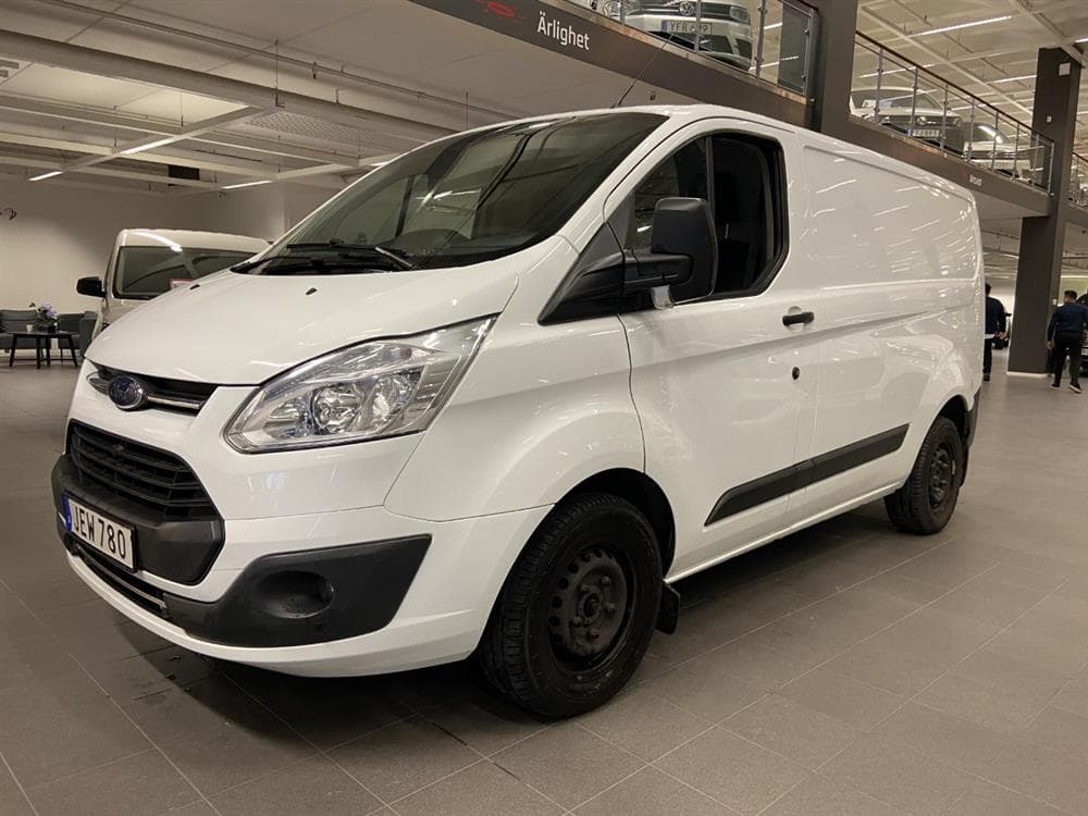 Ford Transit Custom 2.0 TDCi 130hk Eu6 B-Kamera Drag Moms