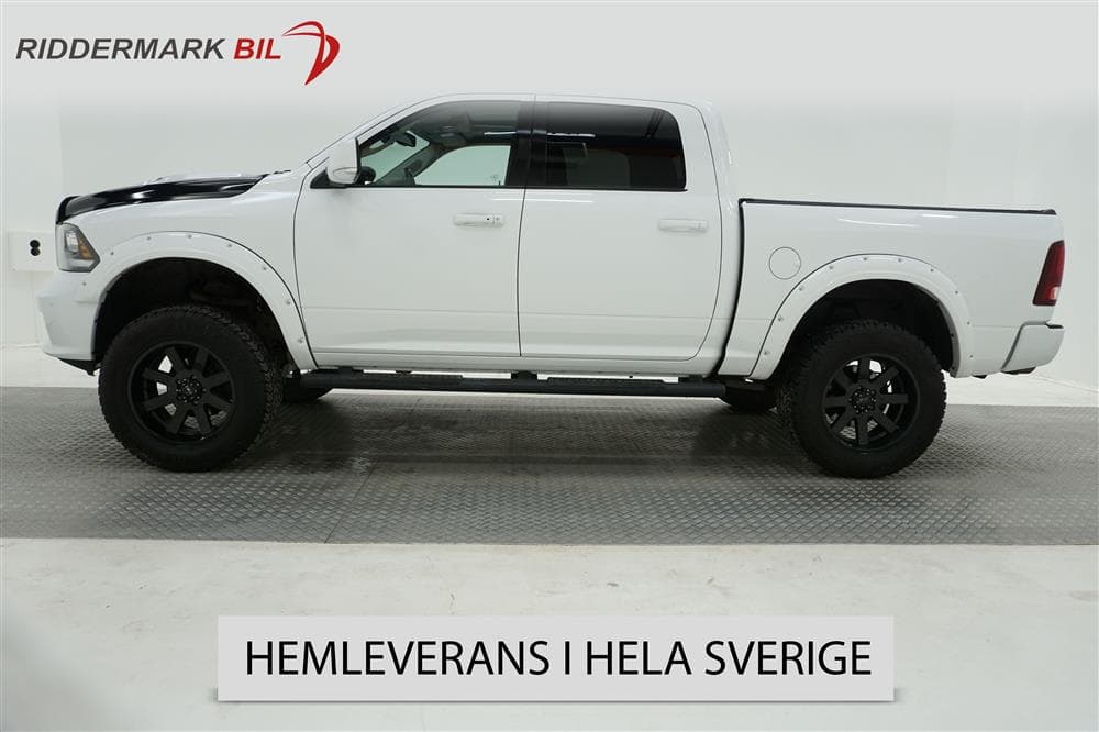 DODGE Ram Sport 5.7 V8 HEMI 4WD 402hk Höjd Carven-sportavg