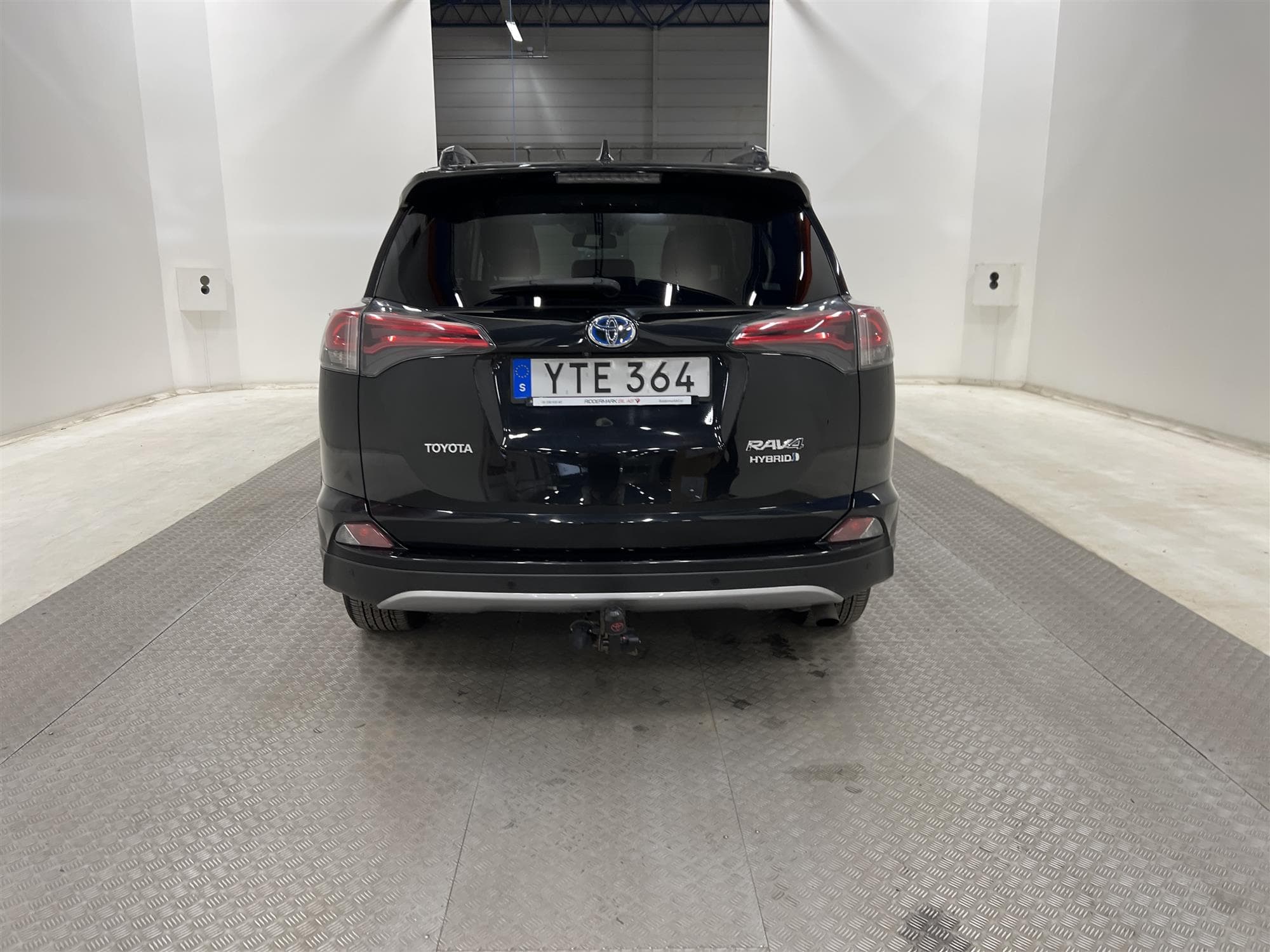 Toyota RAV4 Hybrid 2.5 i-AWD E-CVT 197hk