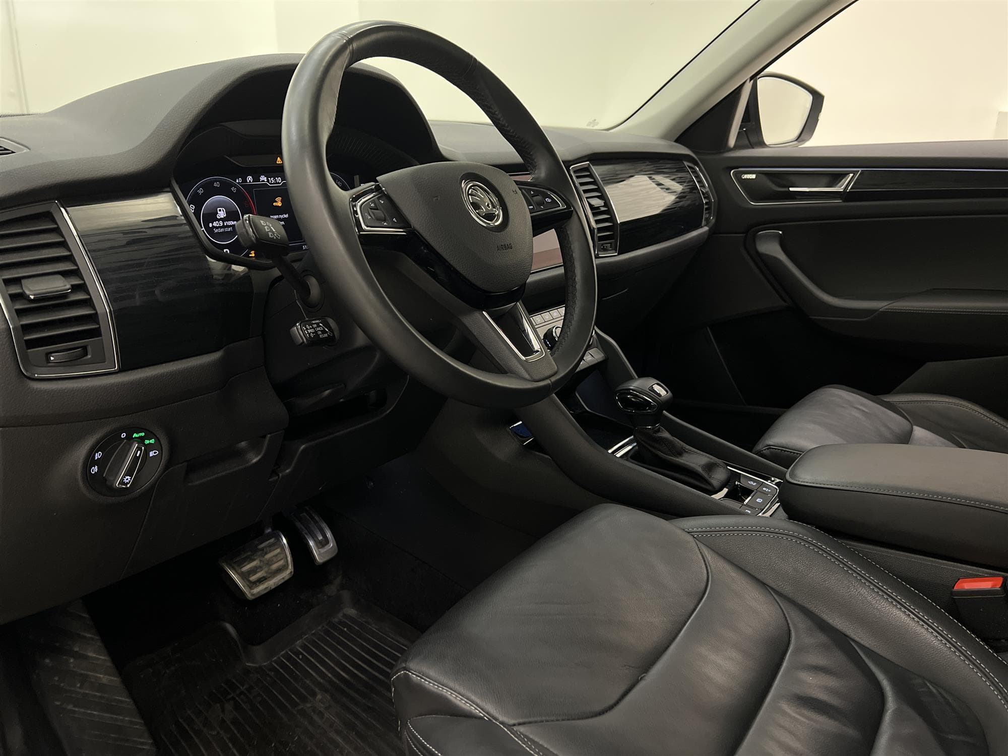 Skoda Kodiaq 2.0 TDI 4x4 Businessline Värmare Drag 7-sits