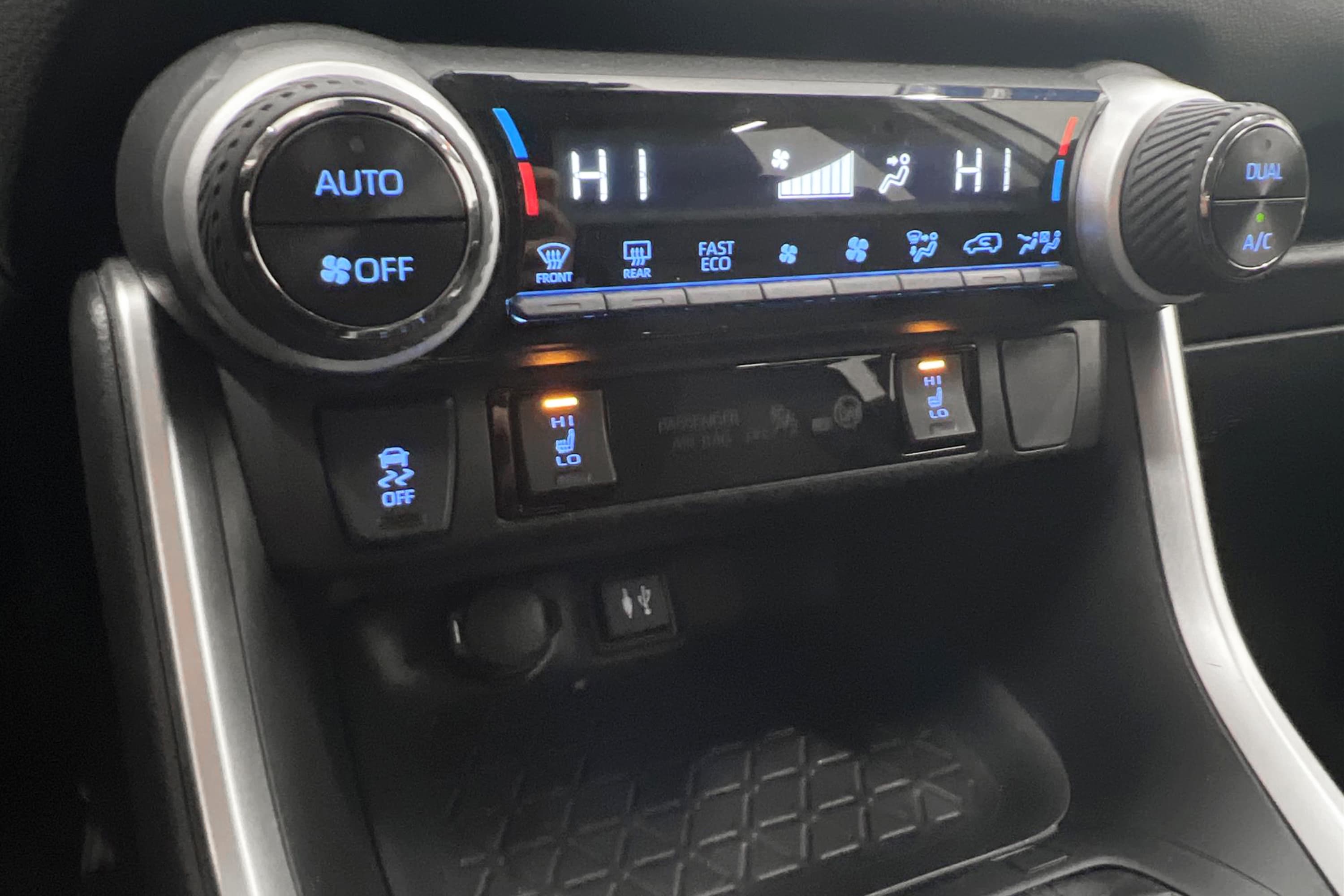 Toyota RAV4 2.5 HSD AWD 222hk Executive JBL Navi Skinn B-Kam