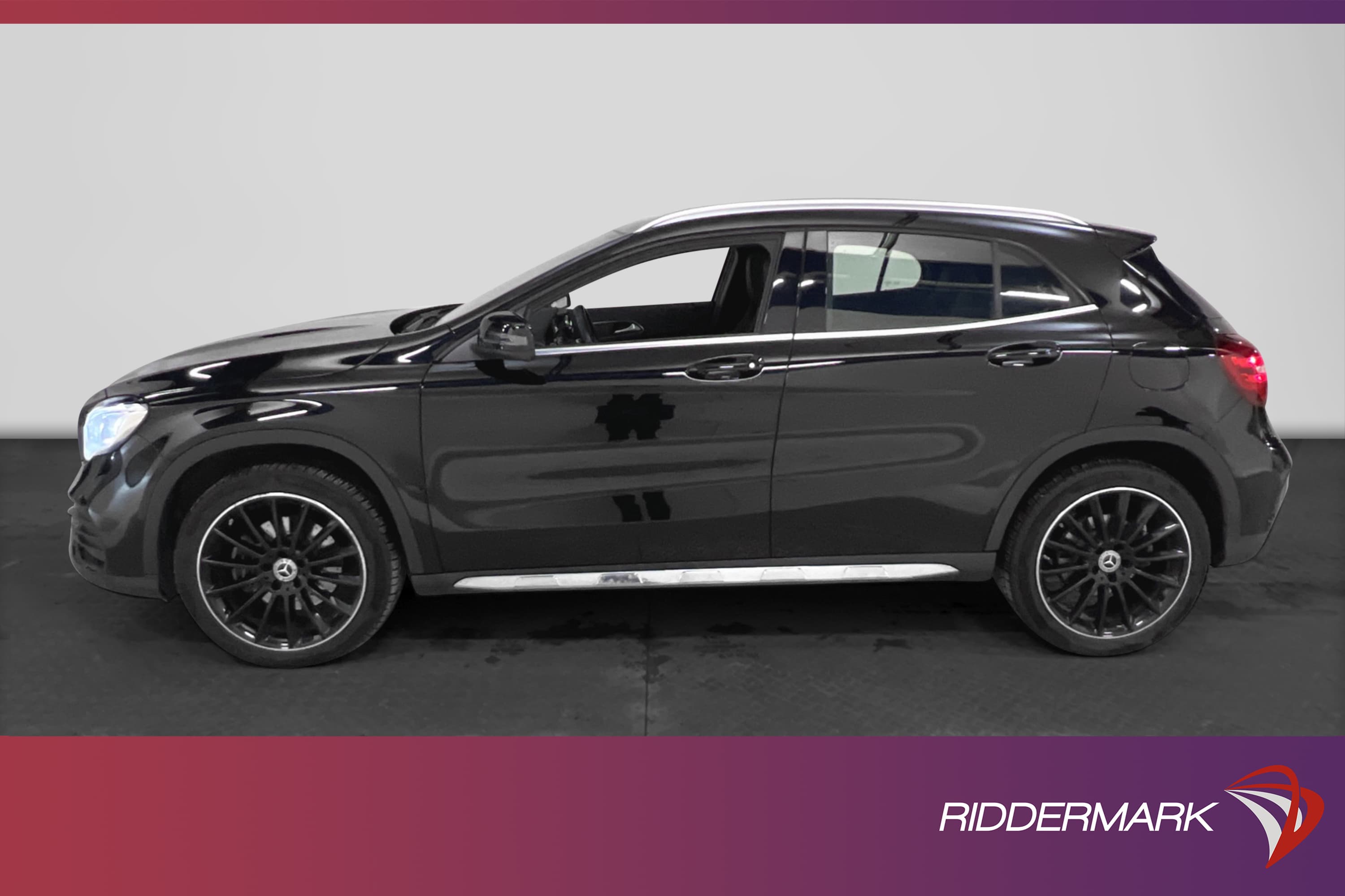 Mercedes-Benz GLA 200 184hk 4M AMG