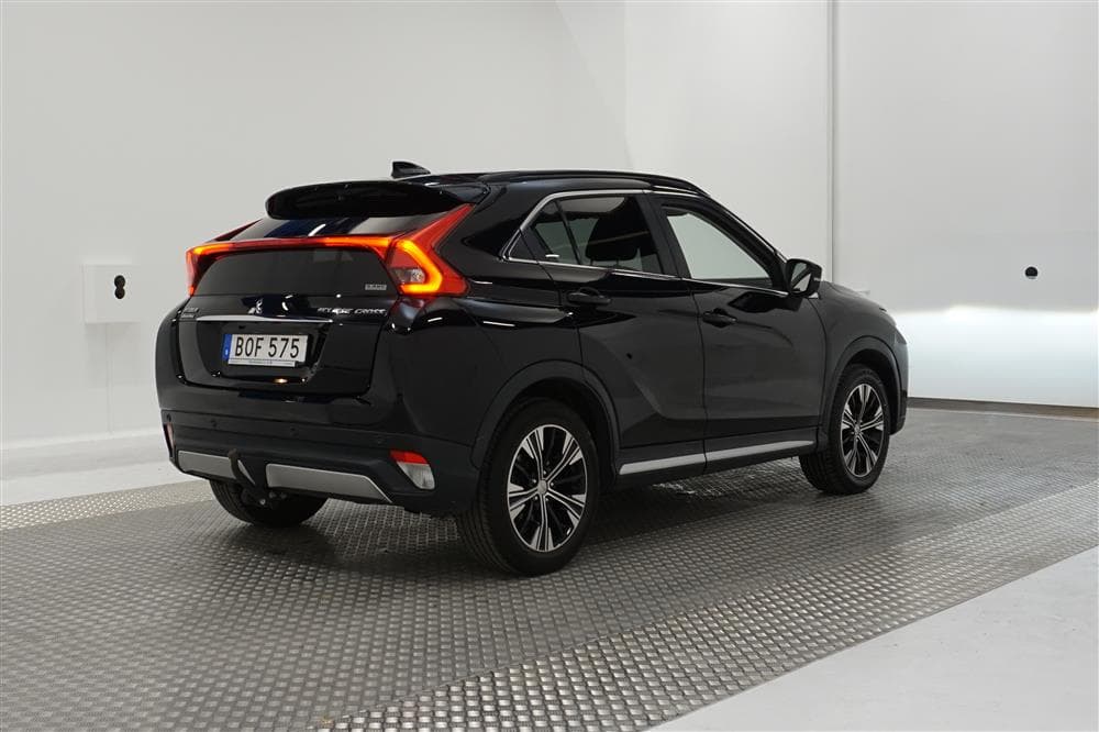 Mitsubishi Eclipse Cross 1.5 4WD 163hk HUD Pano 360° Värmare