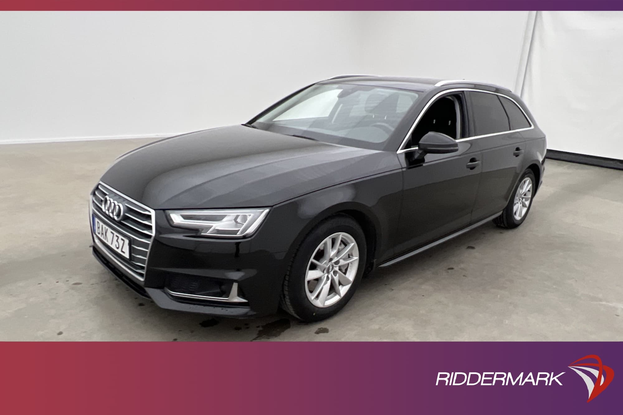 Audi A4 40 TDI Q Proline Värmare Drag Kamera Rattvärme