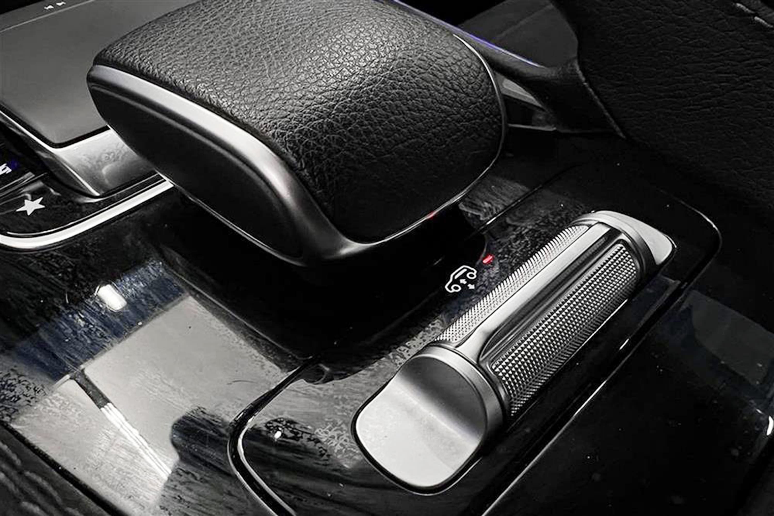Mercedes-Benz GLE 400 330hk 4M AMG D-Värm Burmester 360° GPSinteriör