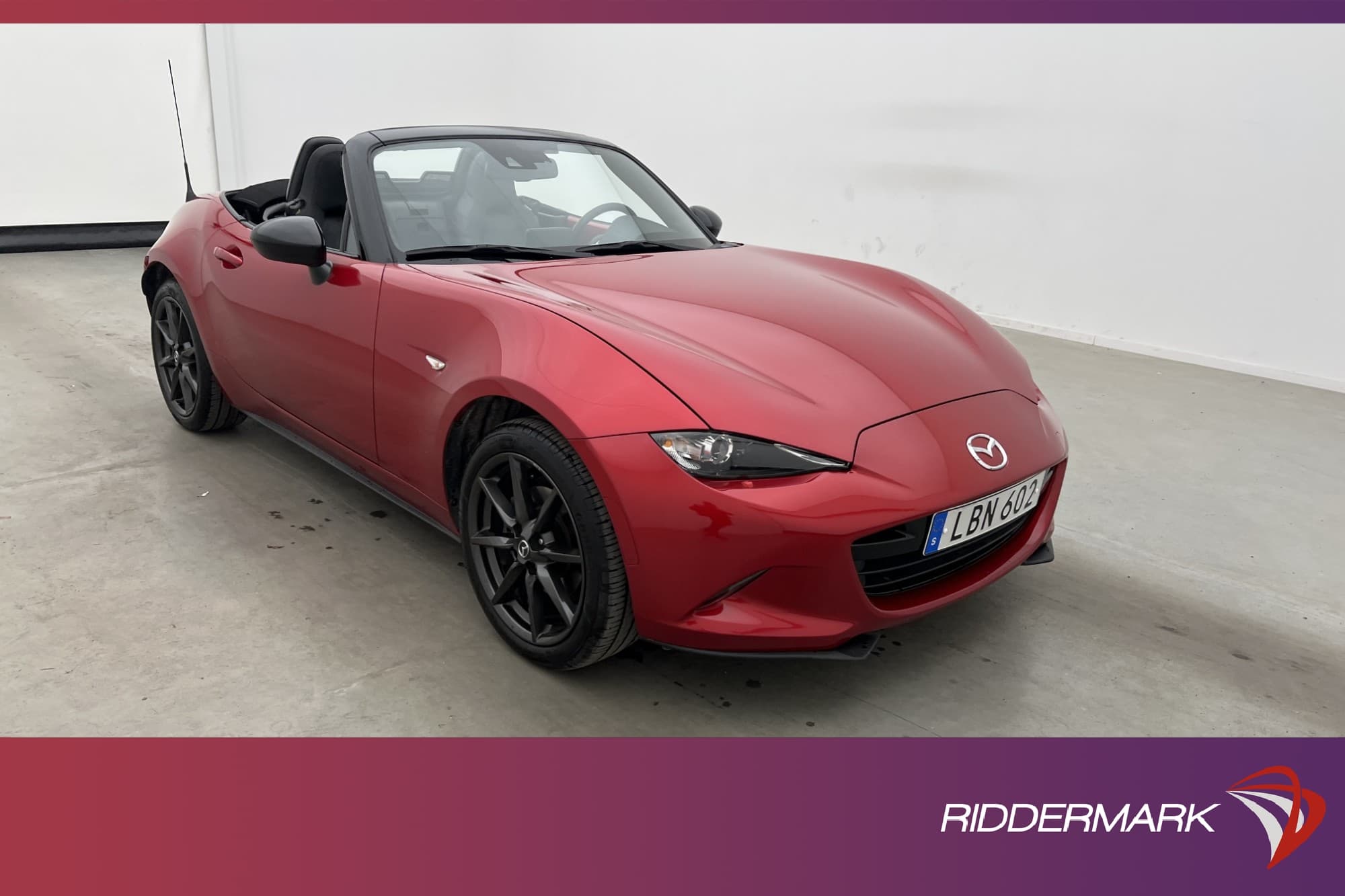 Mazda MX-5 2.0 160hk Soft Top Navi Skinn 0,69L/Mil