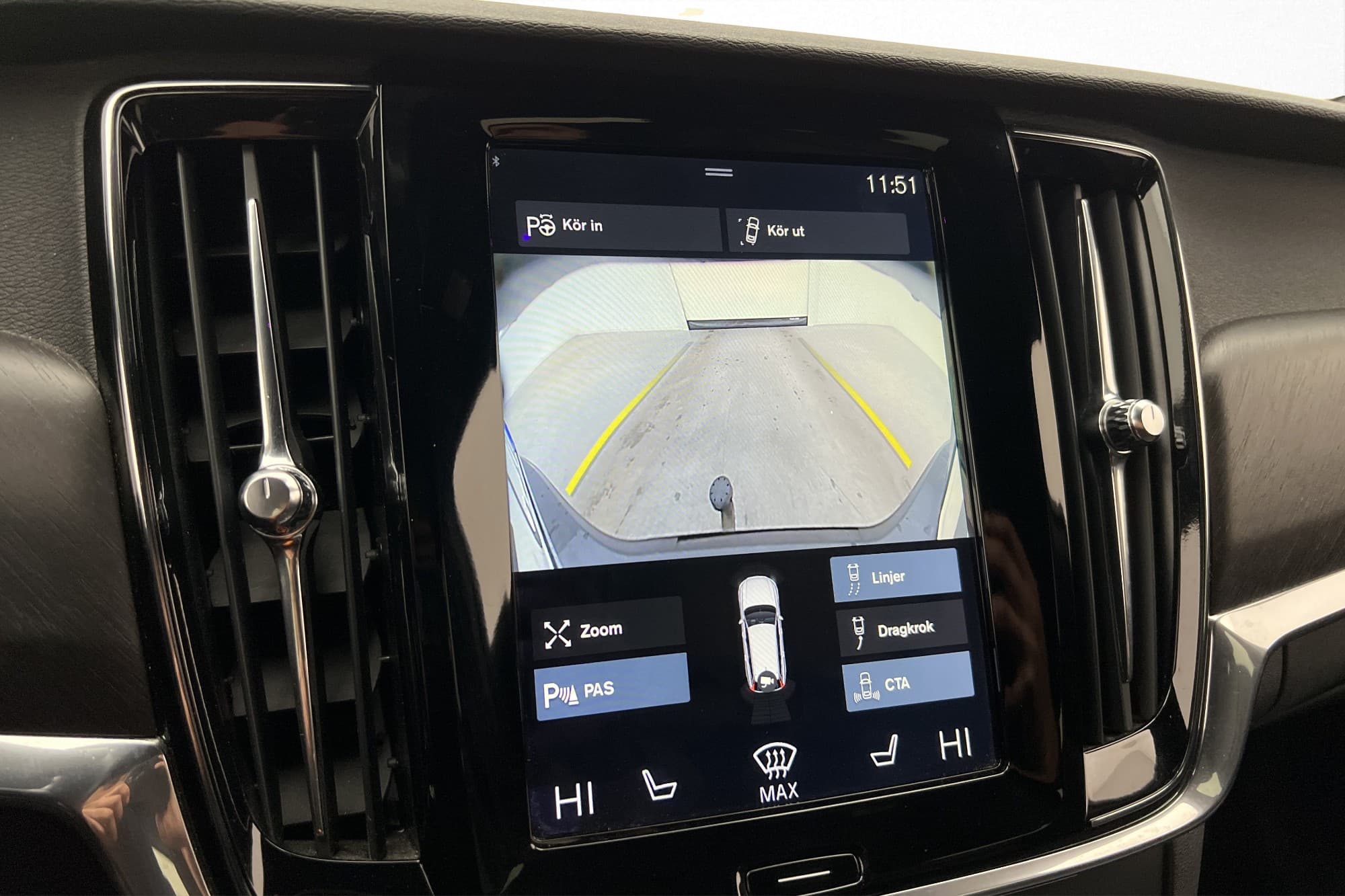 Volvo V90 Cross Country D4 AWD Pro Värmare Drag Kamera Navi