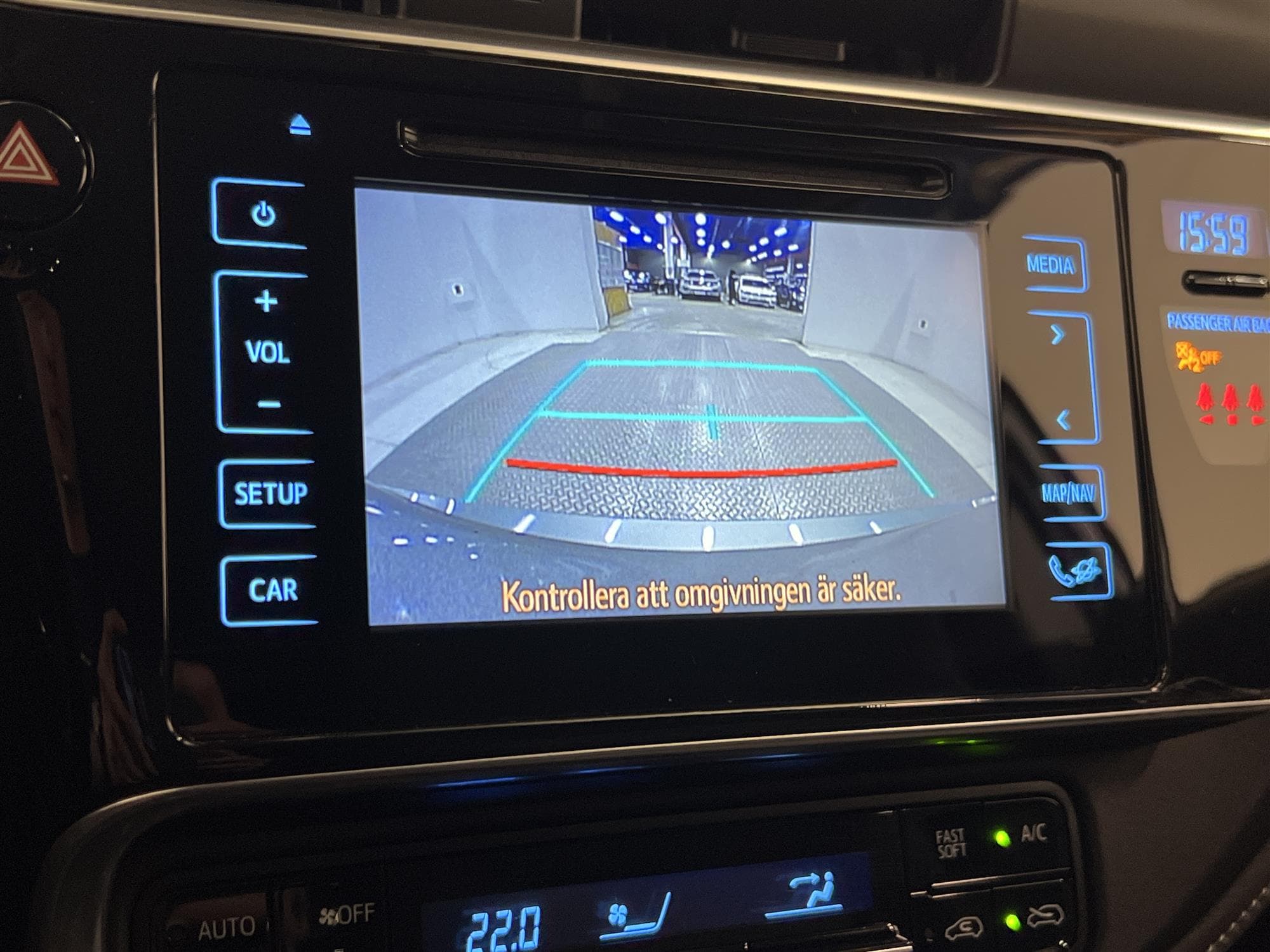 Toyota Auris Hybrid e-CVT 136hk B-Kam 360kr Skatt 0,39L/mil