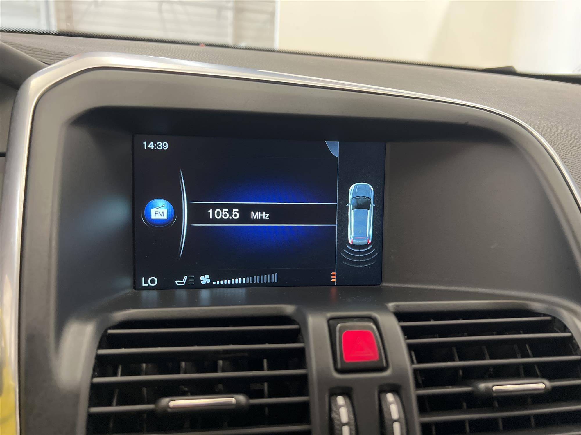 Volvo XC60 D3 136hk  R-Design D-Värm Voc 0,53/Mil