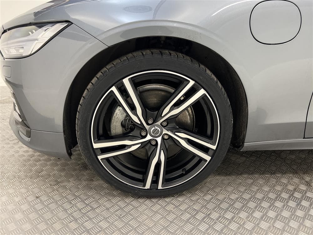 Volvo S90 T8 AWD TwEn 407hk R-Design B&O Head up Nyservadinteriör