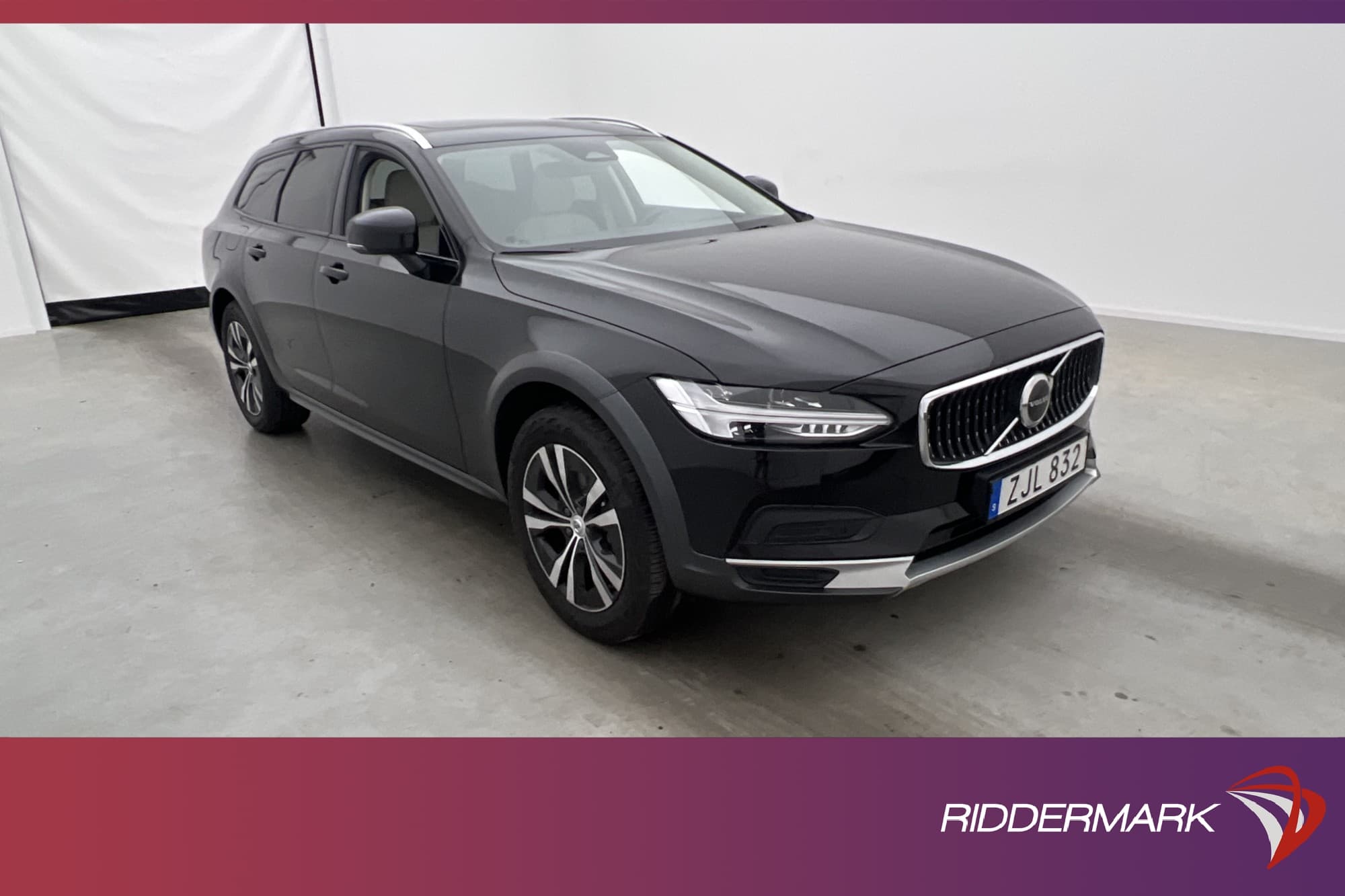 Volvo V90 Cross Country B4 AWD