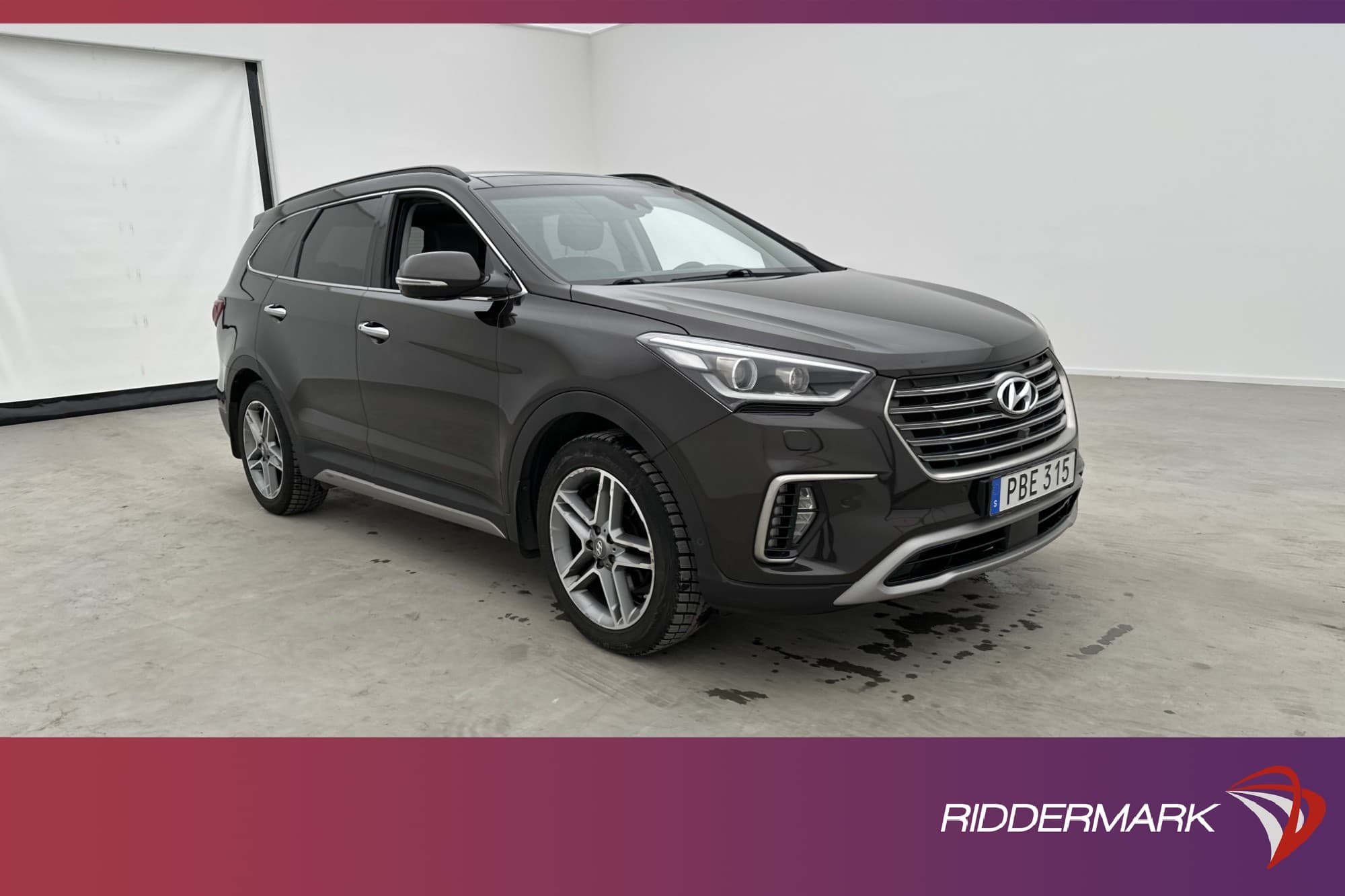 Hyundai Santa Fe Grand 4WD