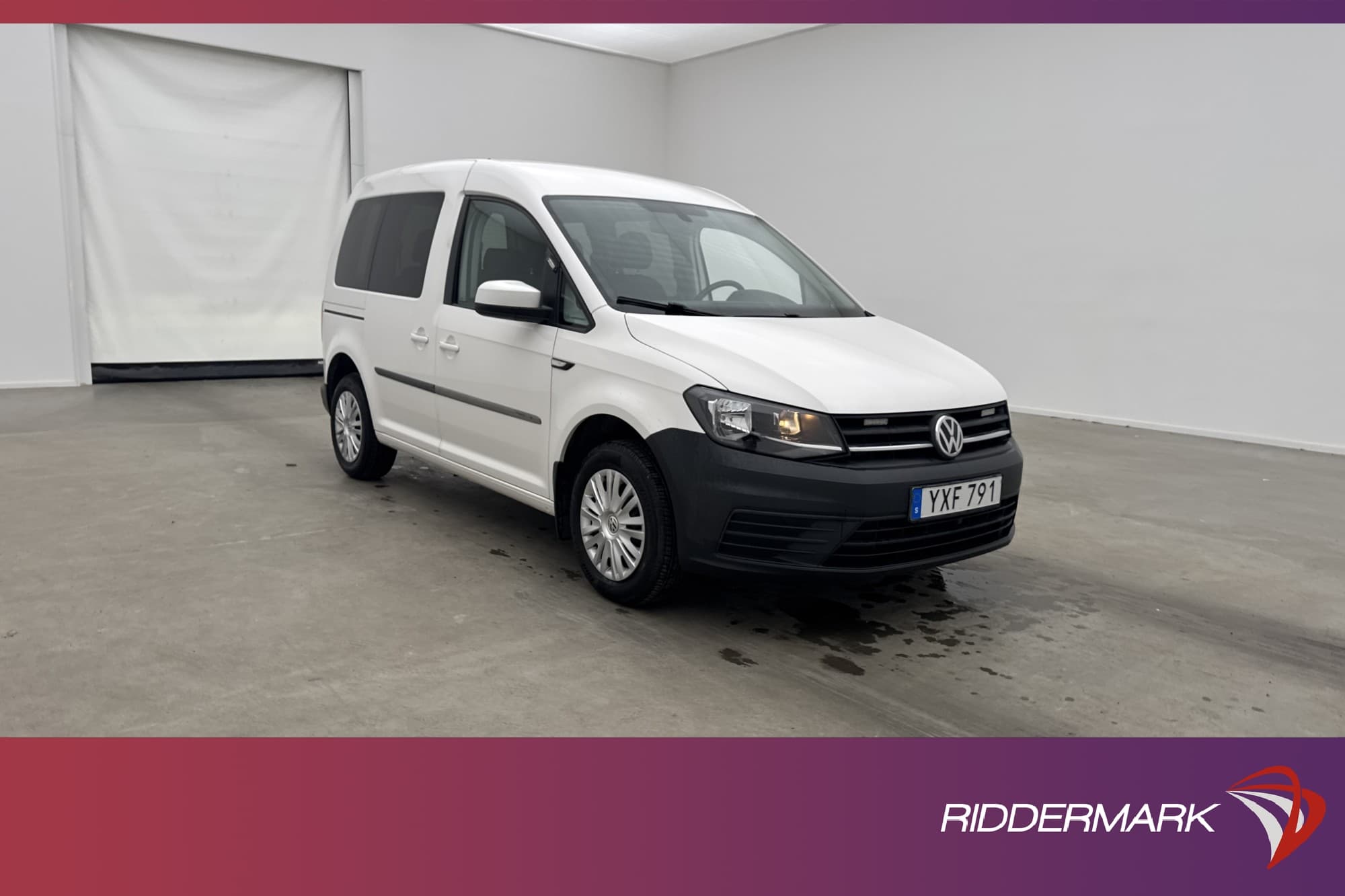Volkswagen Caddy Life 2.0TDI Värm Drag Kamera 5-Sits 1-Ägare