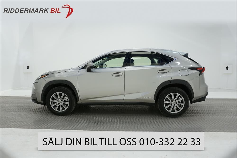 Lexus NX 300h AWD 2.5 E-CVT 197hk 