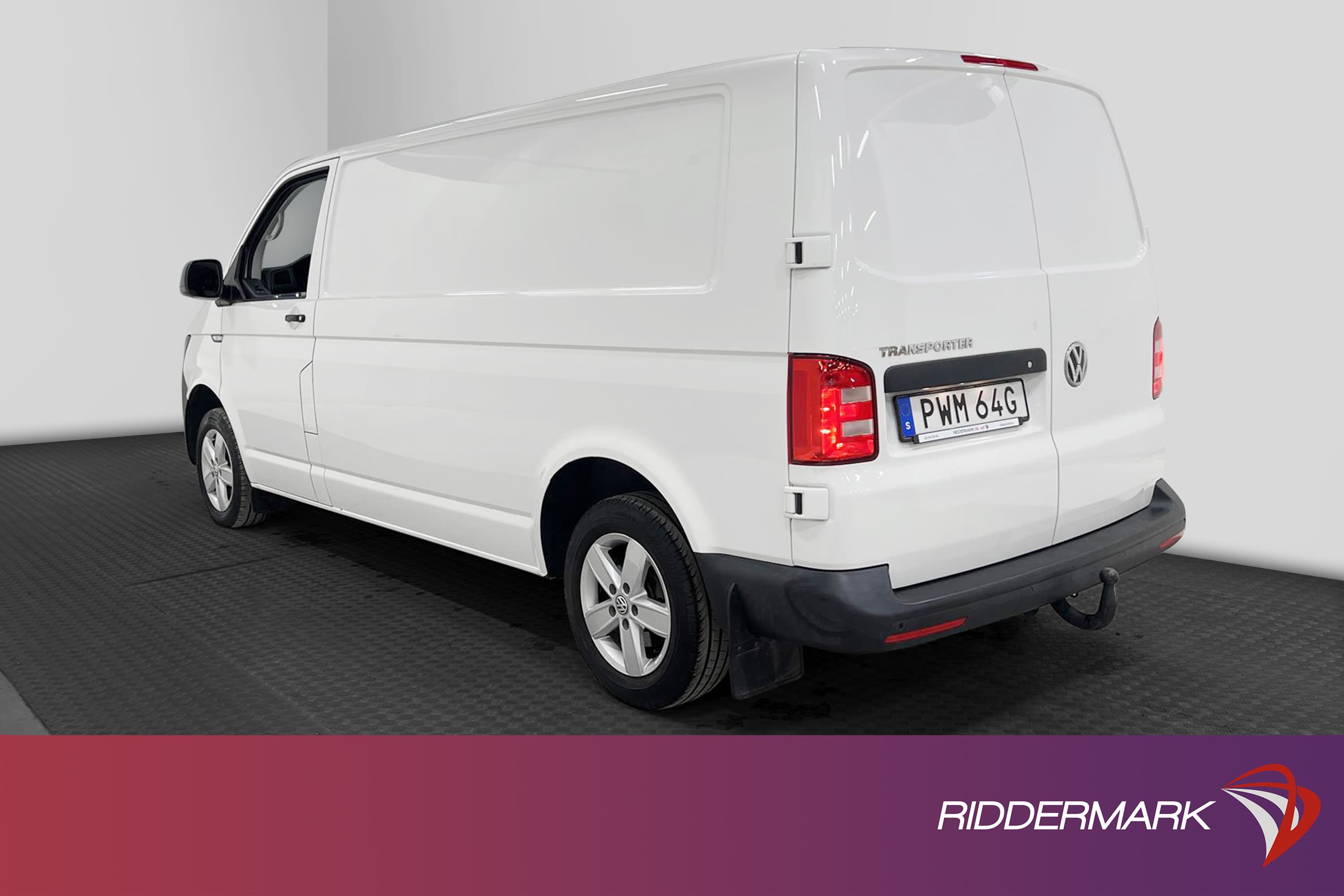 Volkswagen Transporter 2.0TDI Automat L2 Drag Värmare Moms