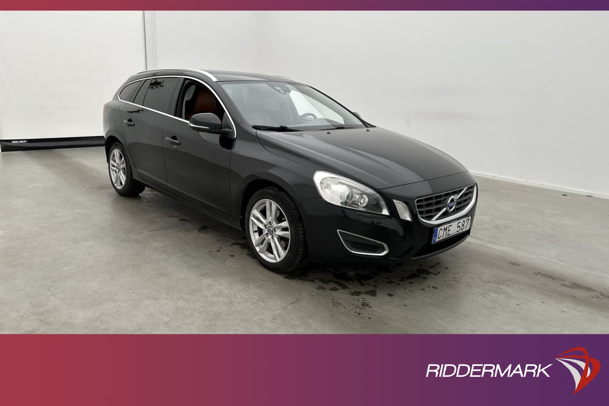 Volvo V60 T4