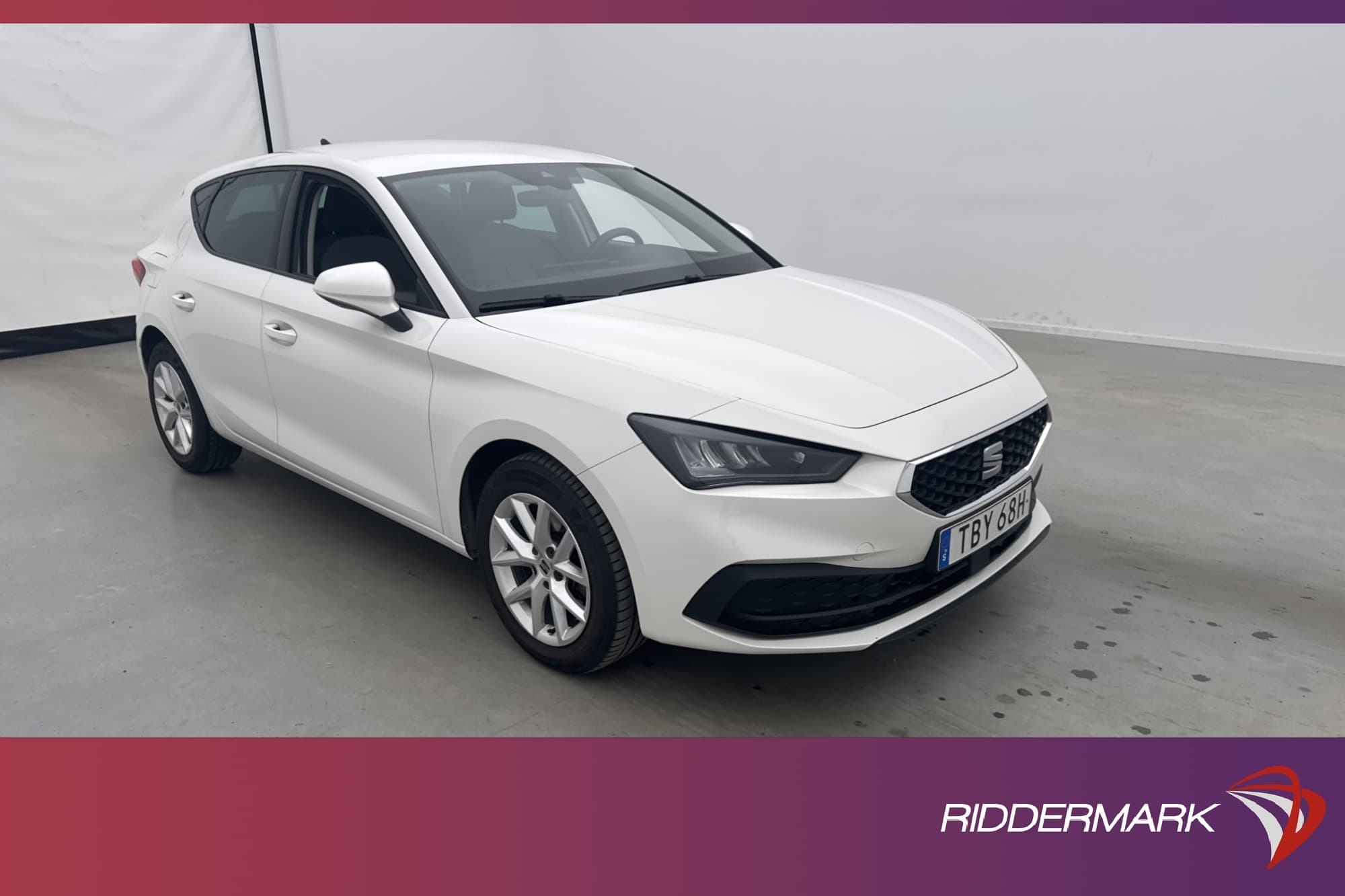 SEAT Leon eTSI 110hk Style Cockpit CarPlay Rattvärm 0,4l/mil