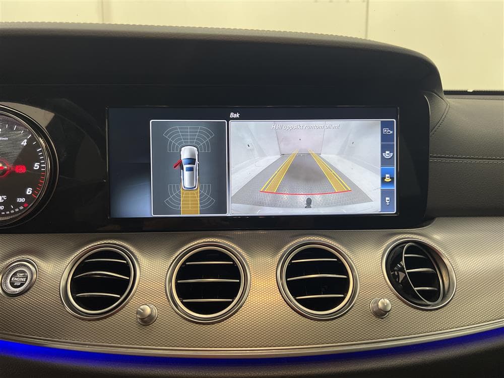 Mercedes-Benz E 220d 194hk AMG Pano Burmester B-Kam GPS Draginteriör