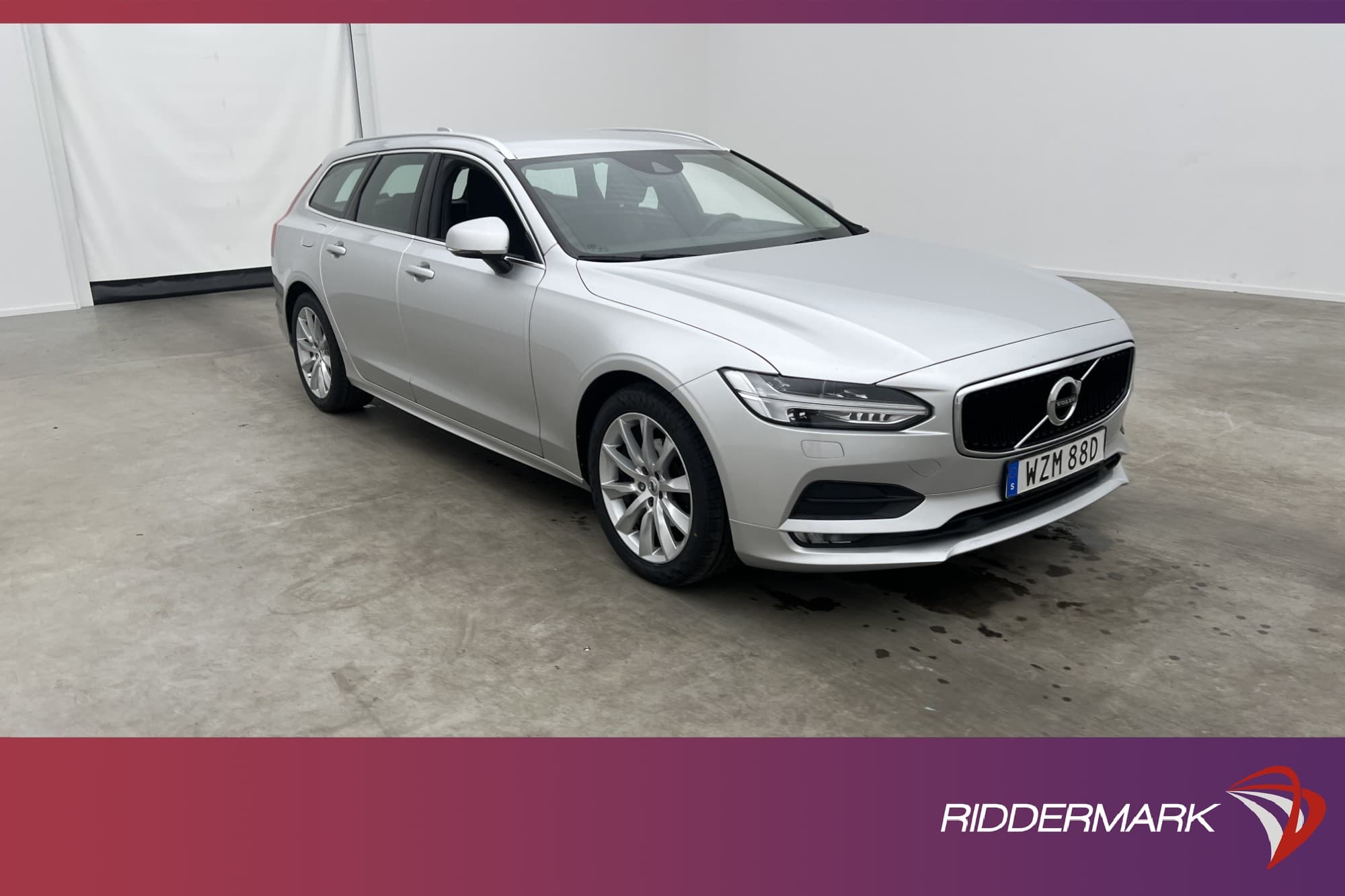 Volvo V90 D4 AWD